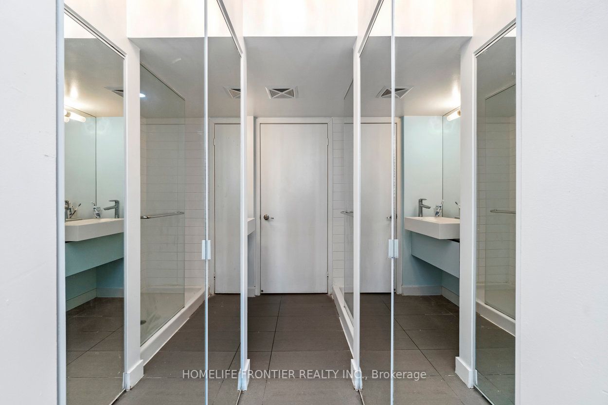 38 Dan Leckie Way, #1708