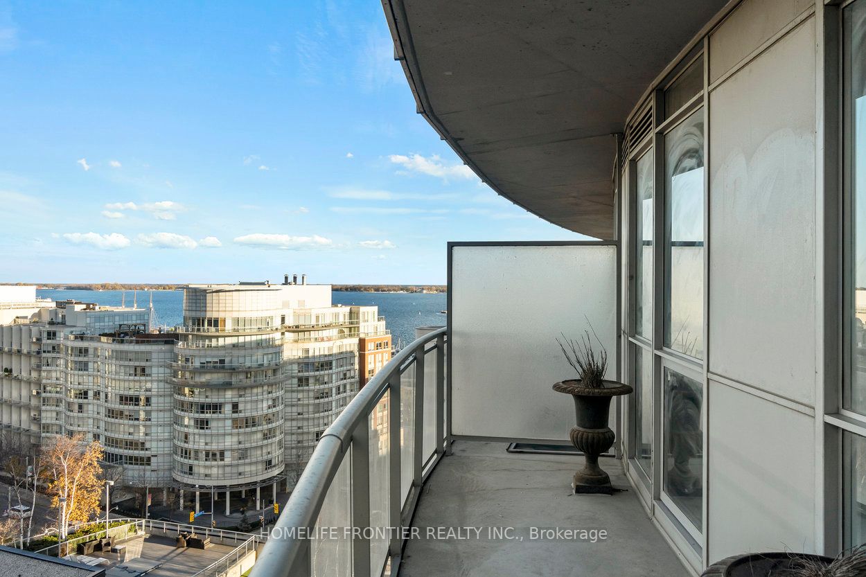 38 Dan Leckie Way, #1708