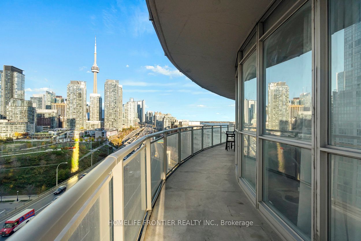 38 Dan Leckie Way, #1708