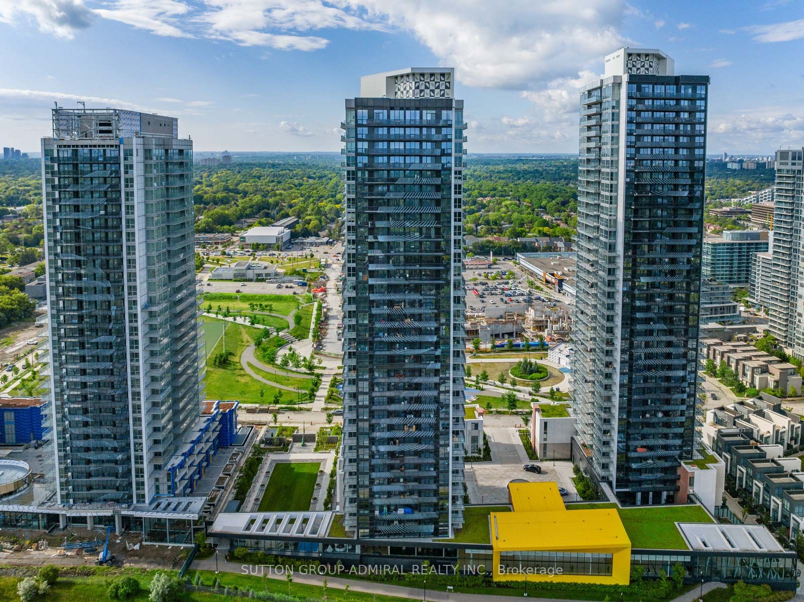 85 Mcmahon Dr, #3509