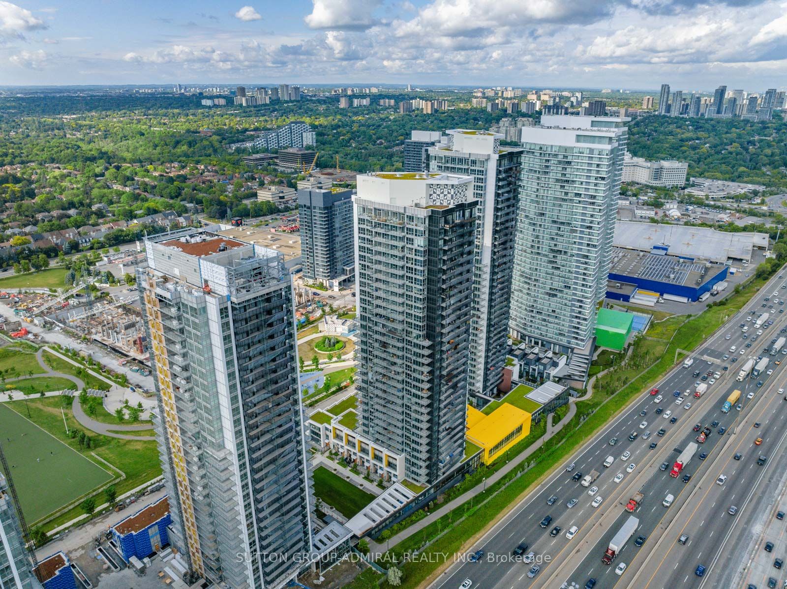 85 Mcmahon Dr, #3509
