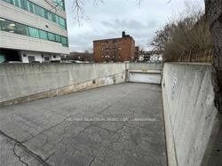 3910 Bathurst St, #305