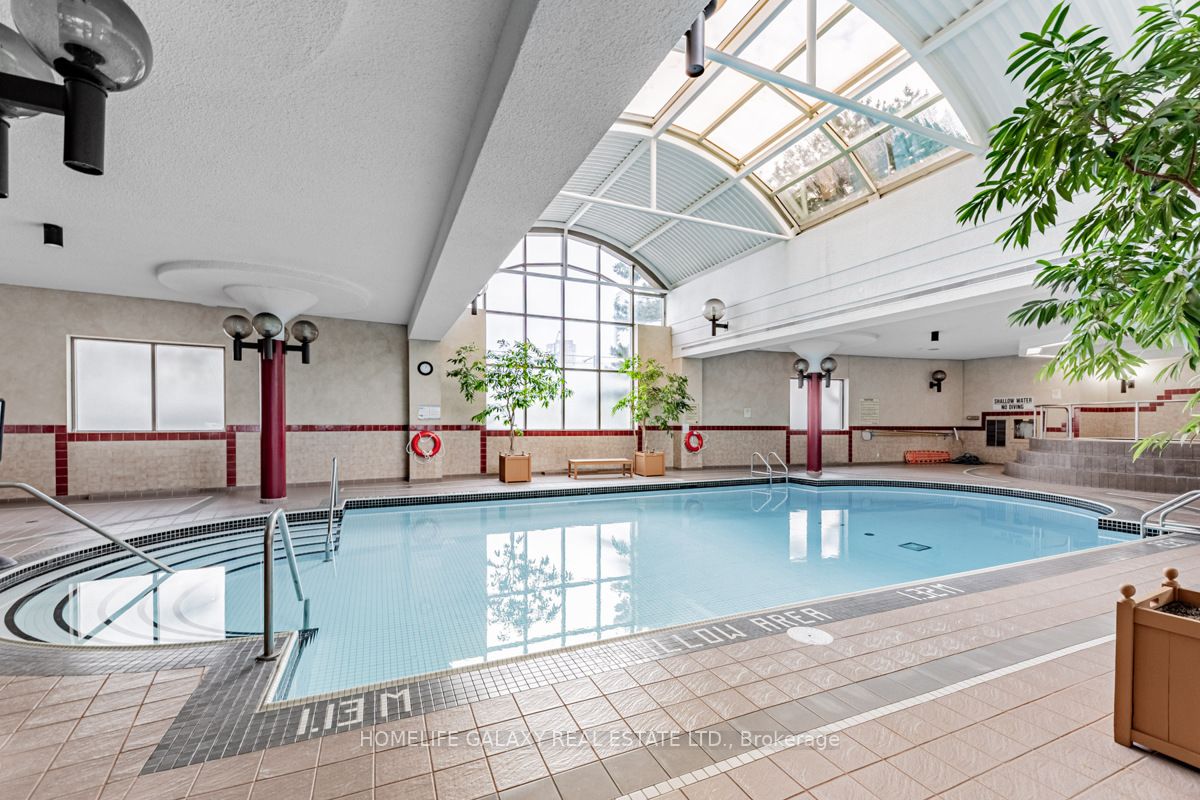 215 Wynford Dr, #404