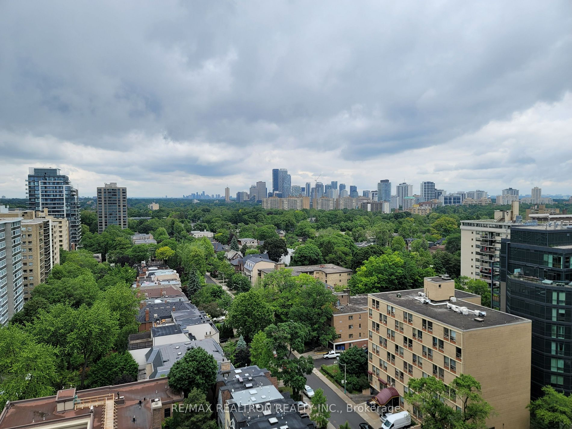 99 Foxbar Rd, #1806