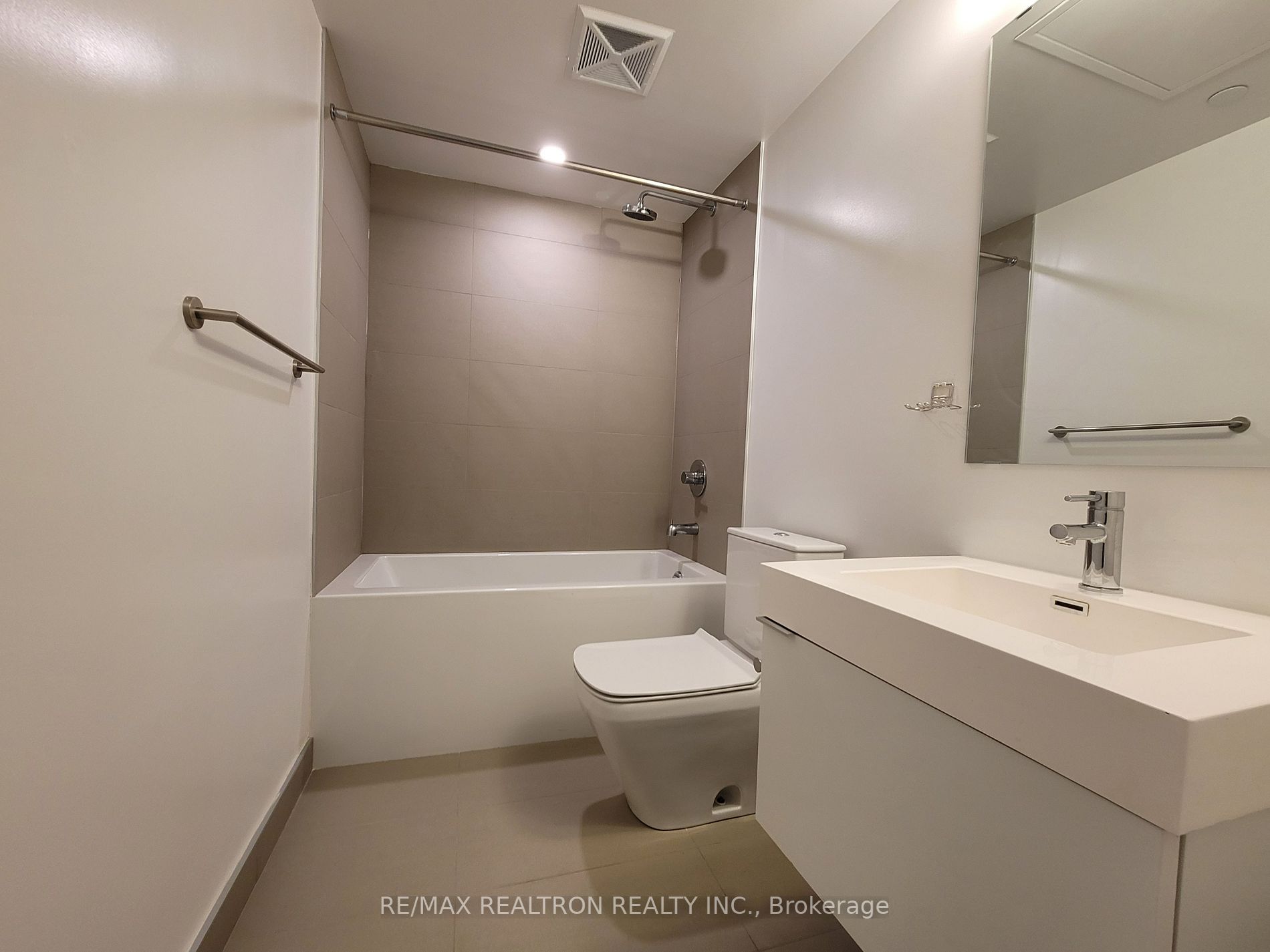 99 Foxbar Rd, #1806