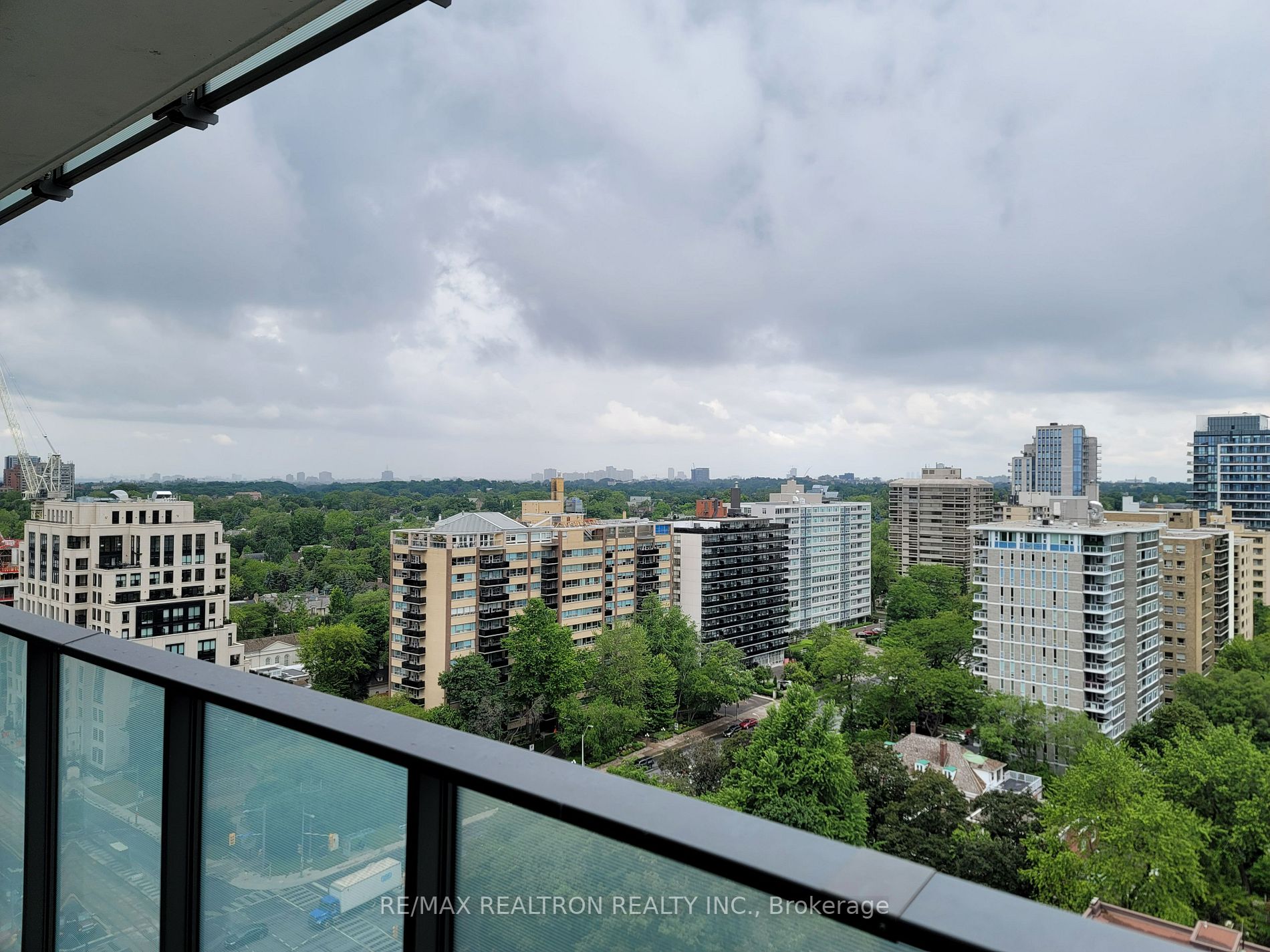 99 Foxbar Rd, #1806