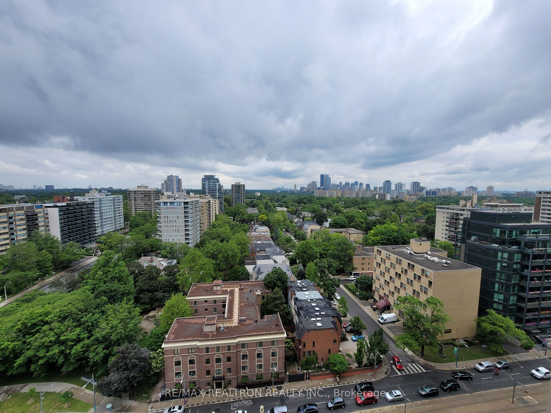 99 Foxbar Rd, #1806