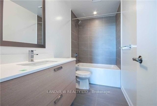 9 Bogert Ave, #3207