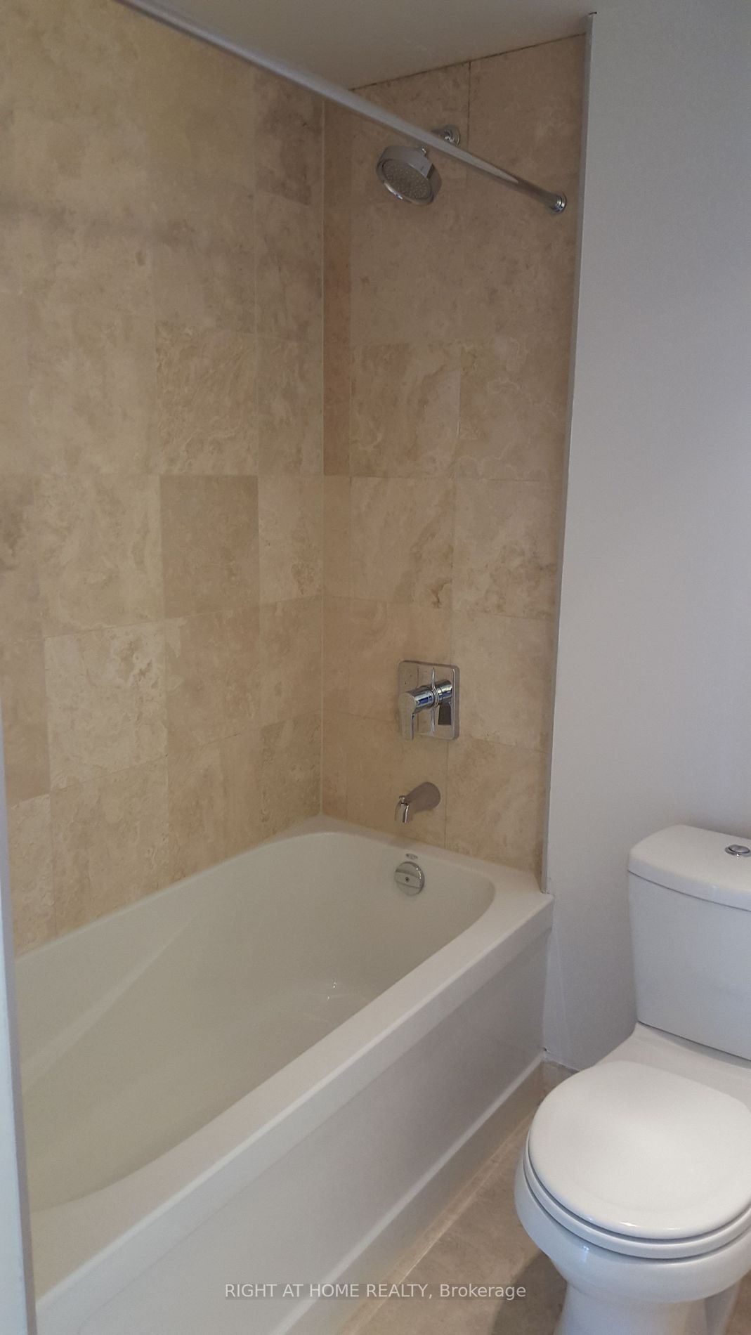 12 York St, #4404