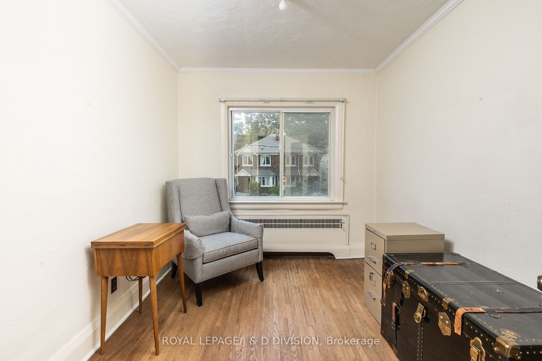 280 Fairlawn Avenue