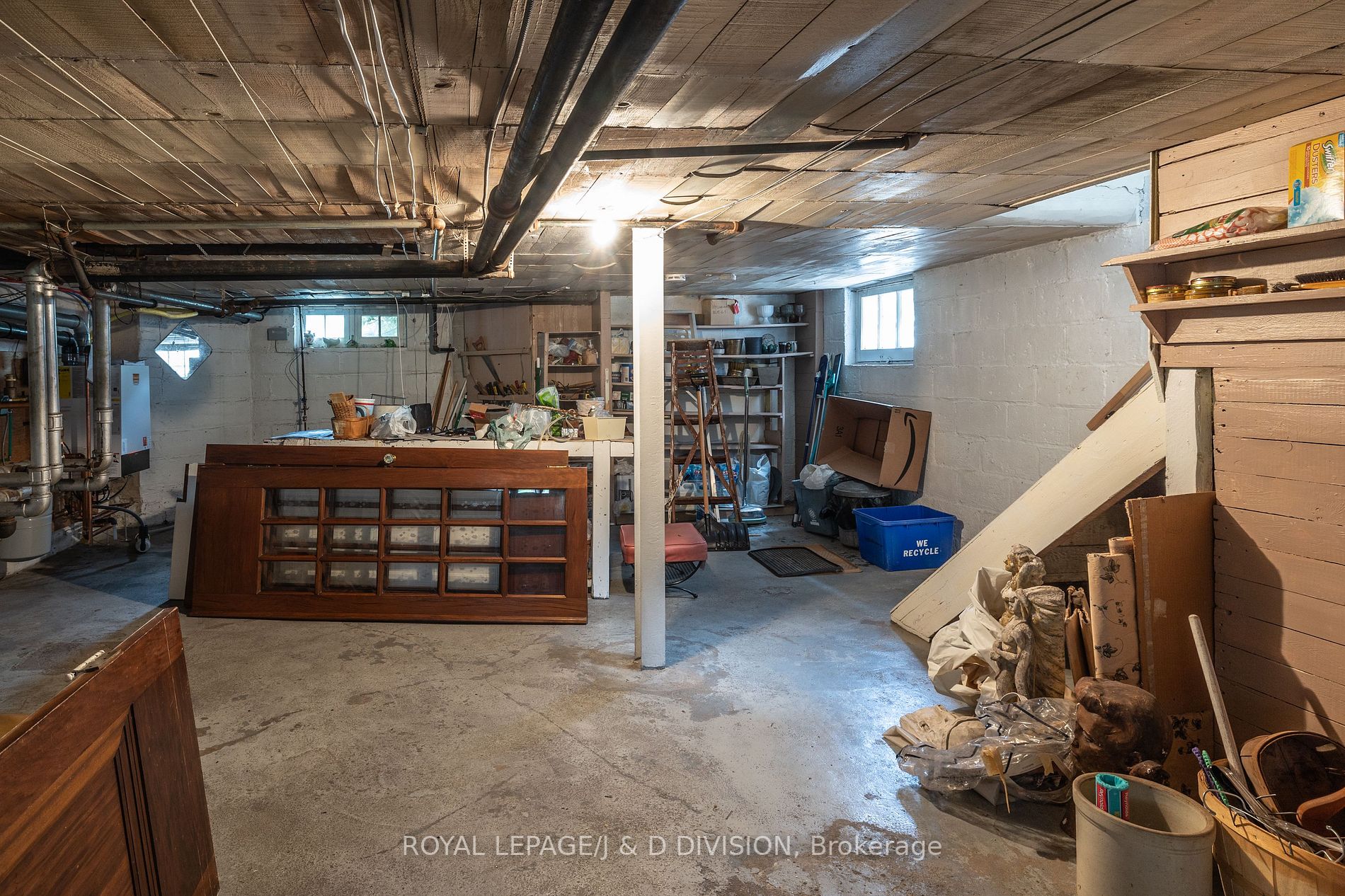 280 Fairlawn Avenue
