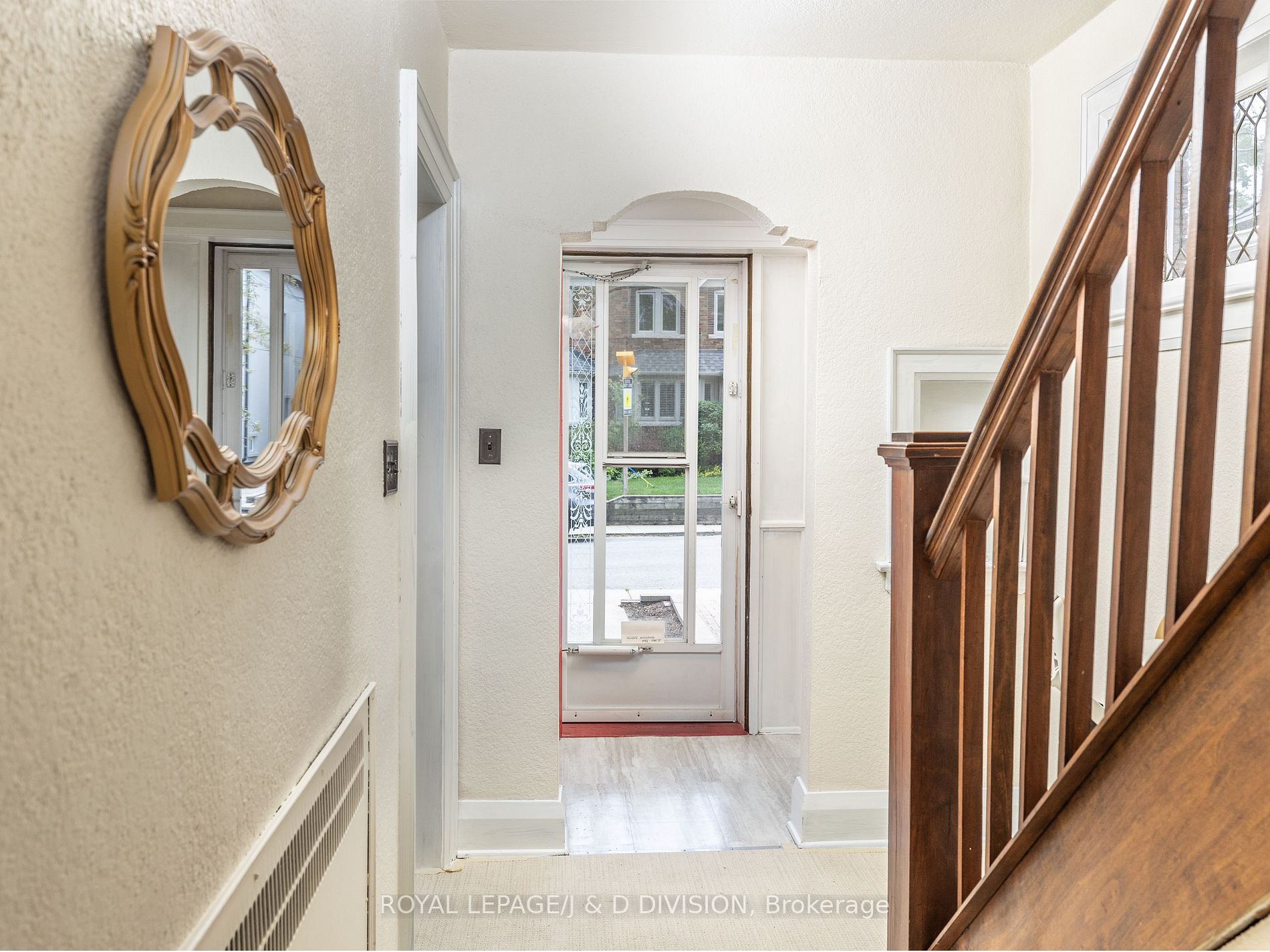 280 Fairlawn Avenue