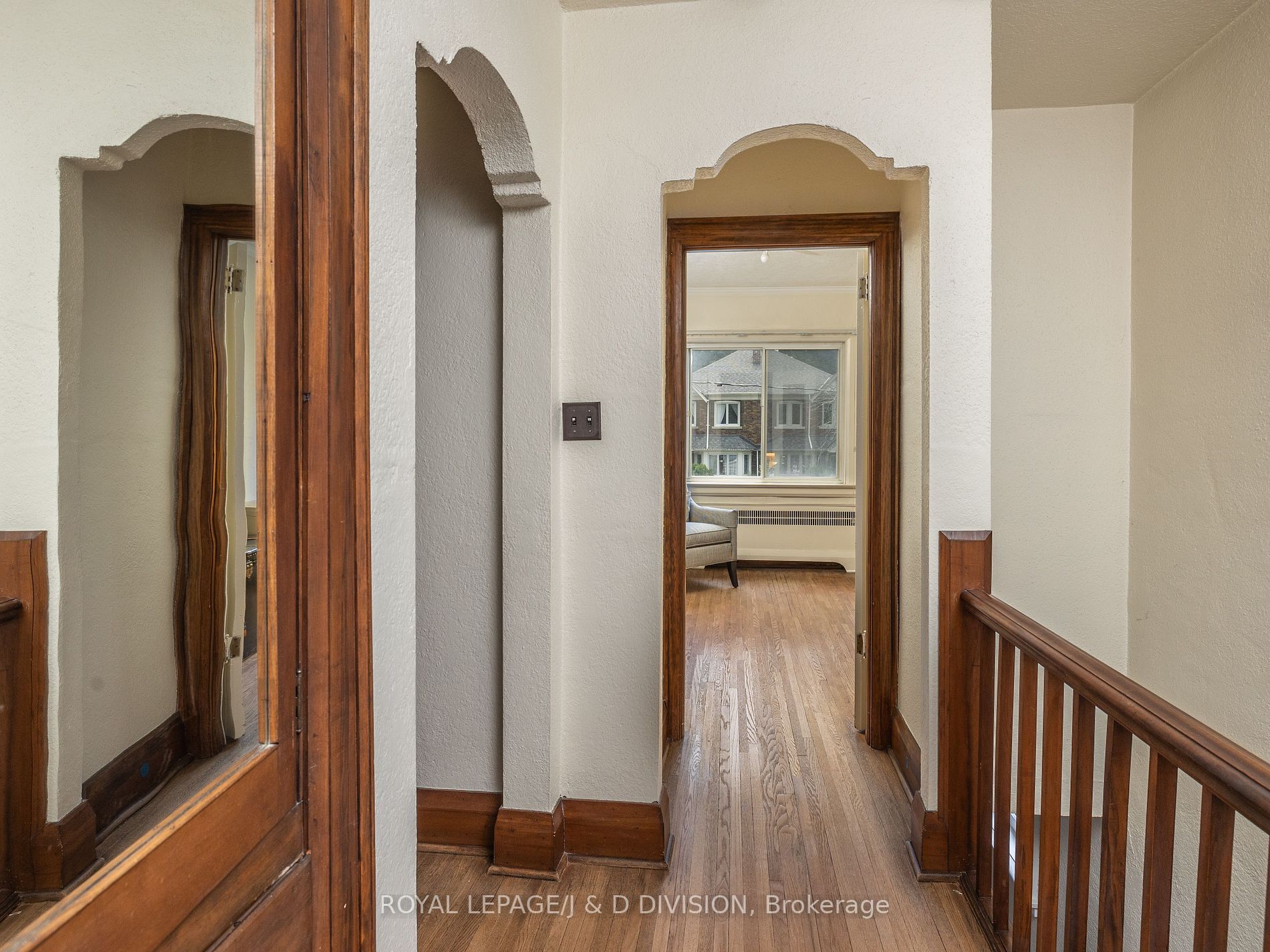 280 Fairlawn Avenue