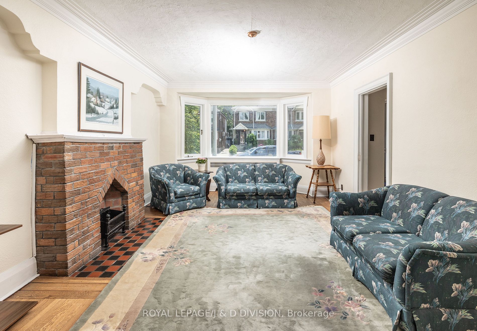 280 Fairlawn Avenue