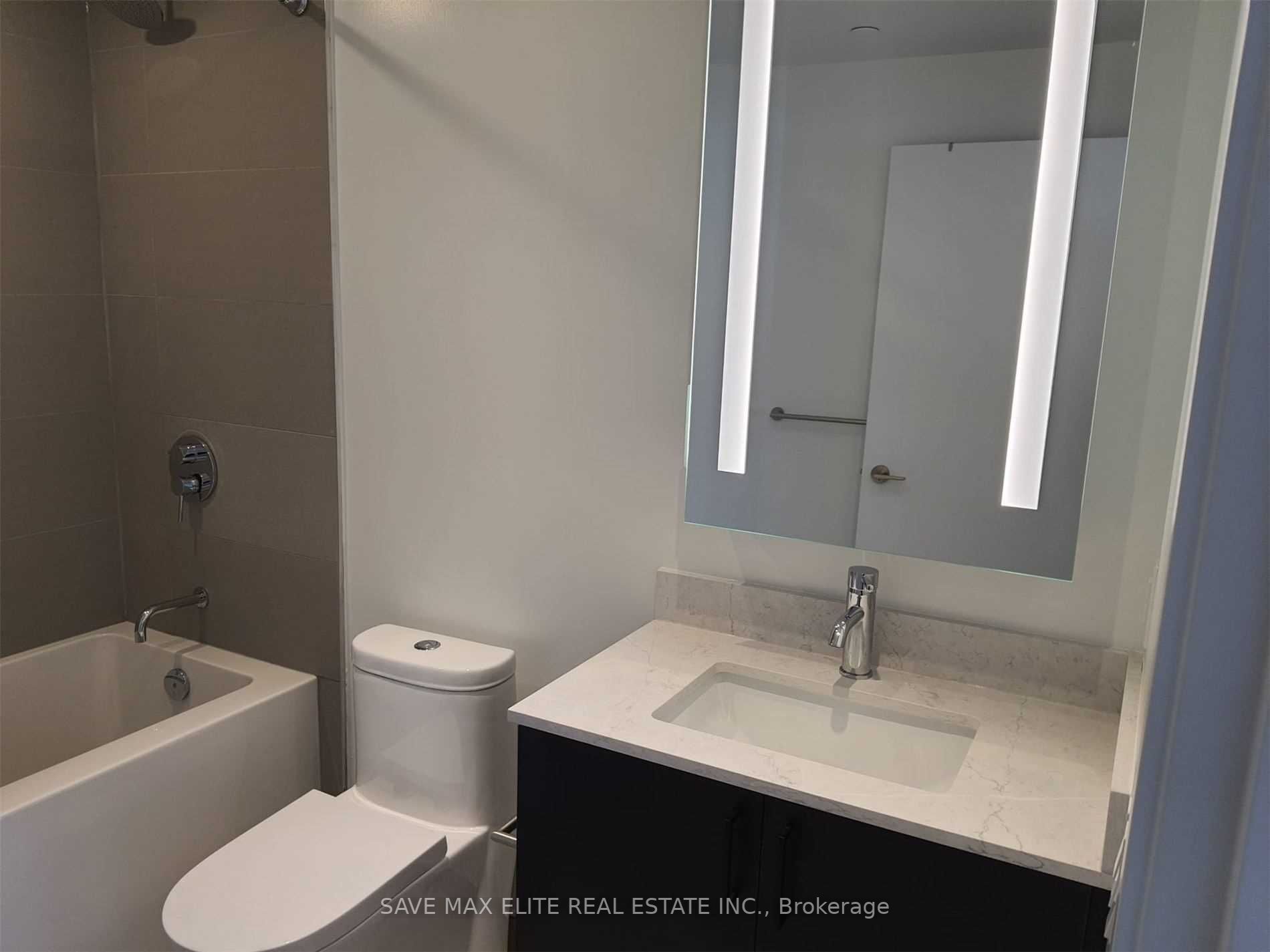 135 East Liberty St, #1202