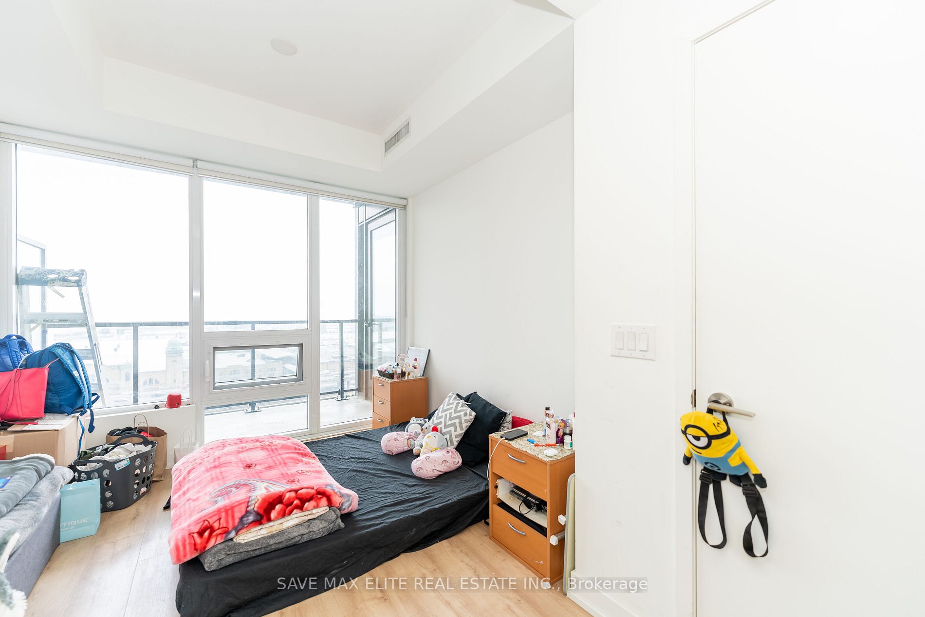 135 East Liberty St, #1202