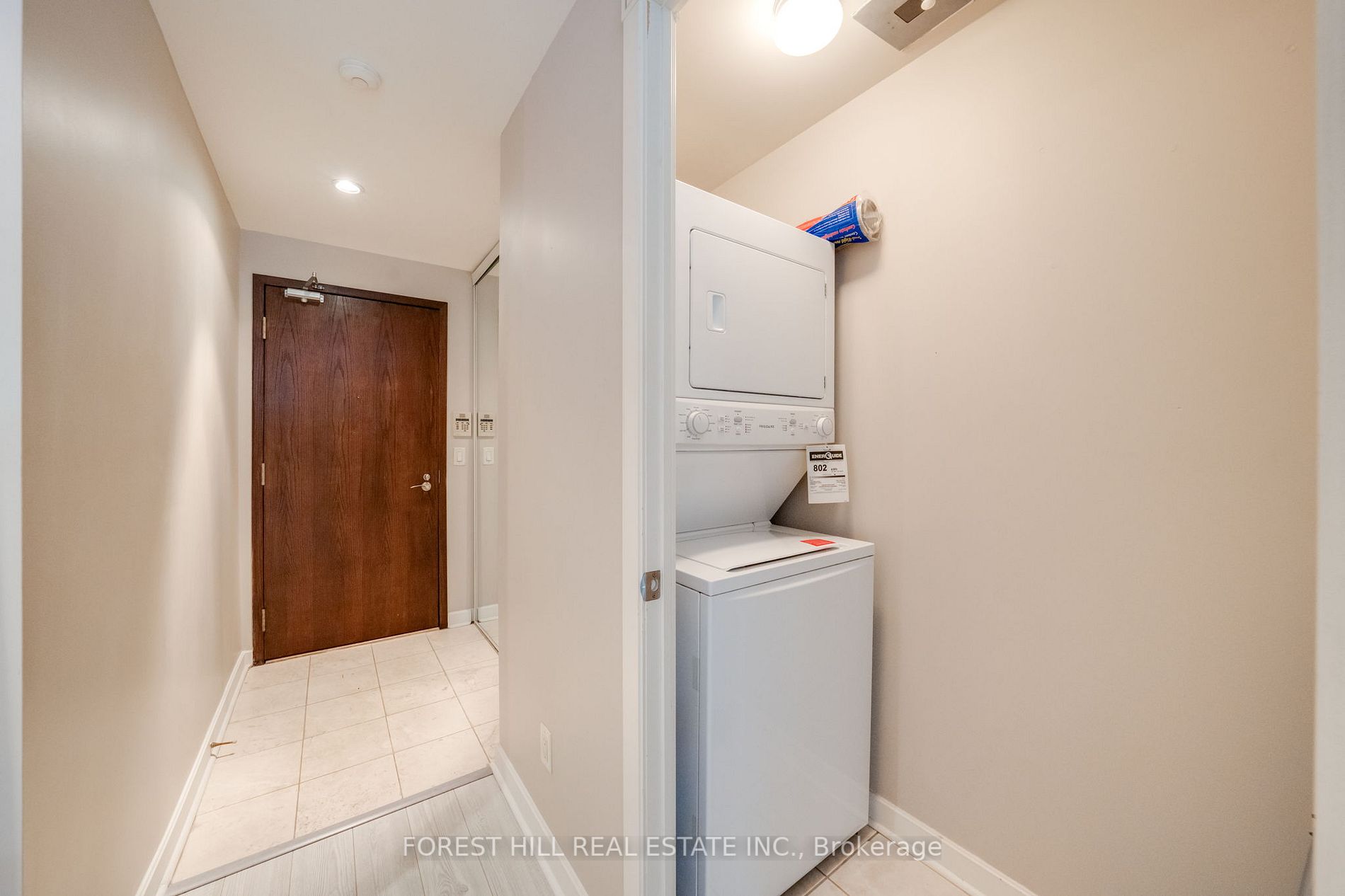 438 Richmond Street W, #219