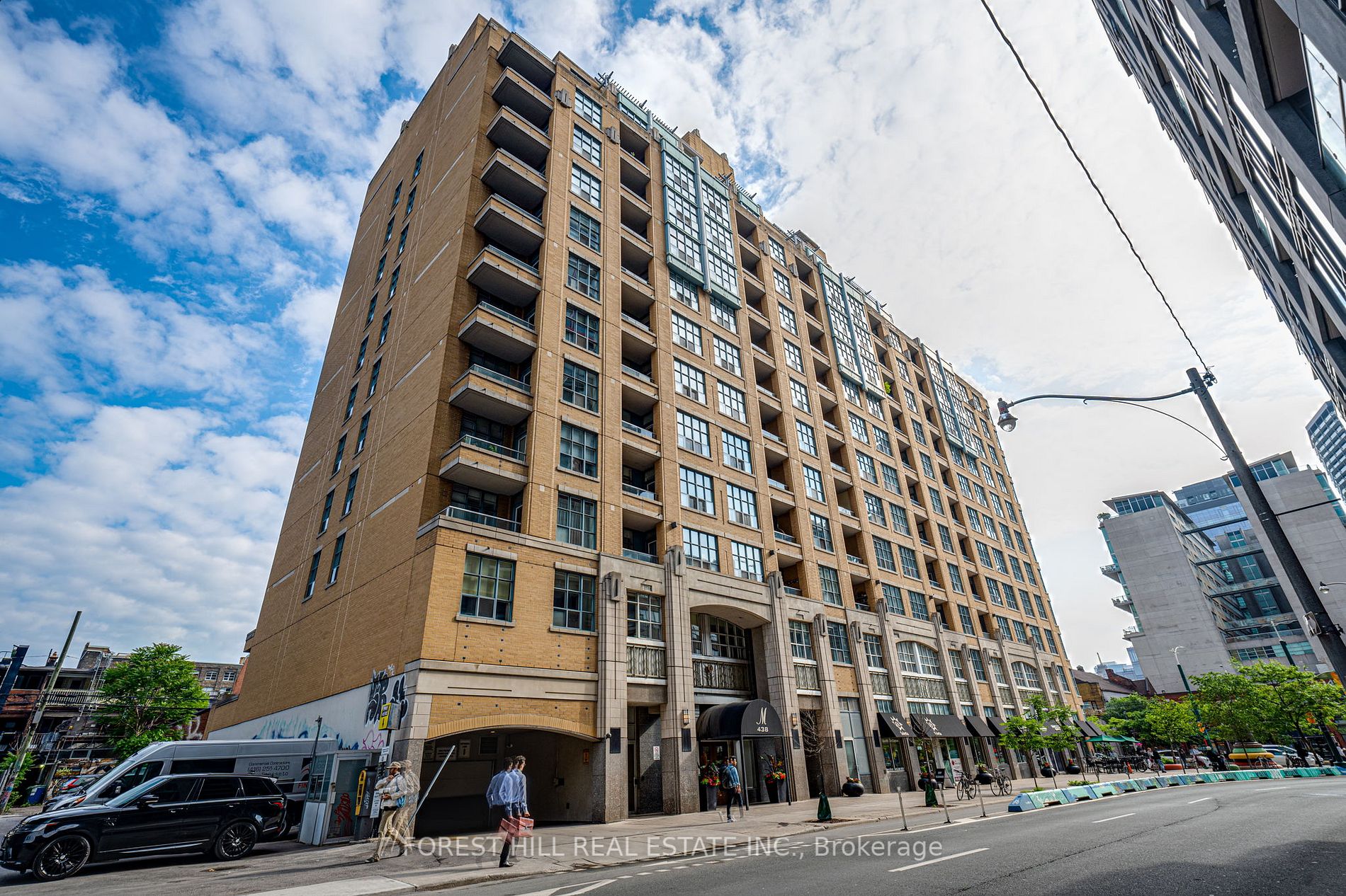 438 Richmond Street W, #219