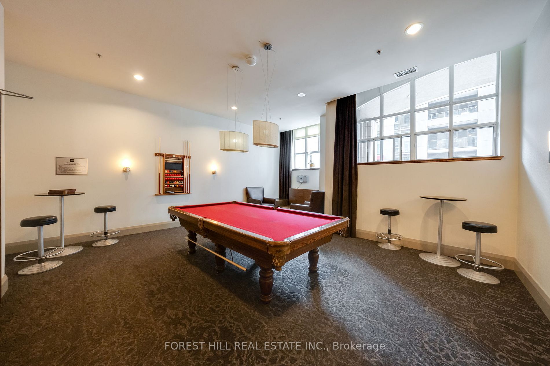 438 Richmond Street W, #219