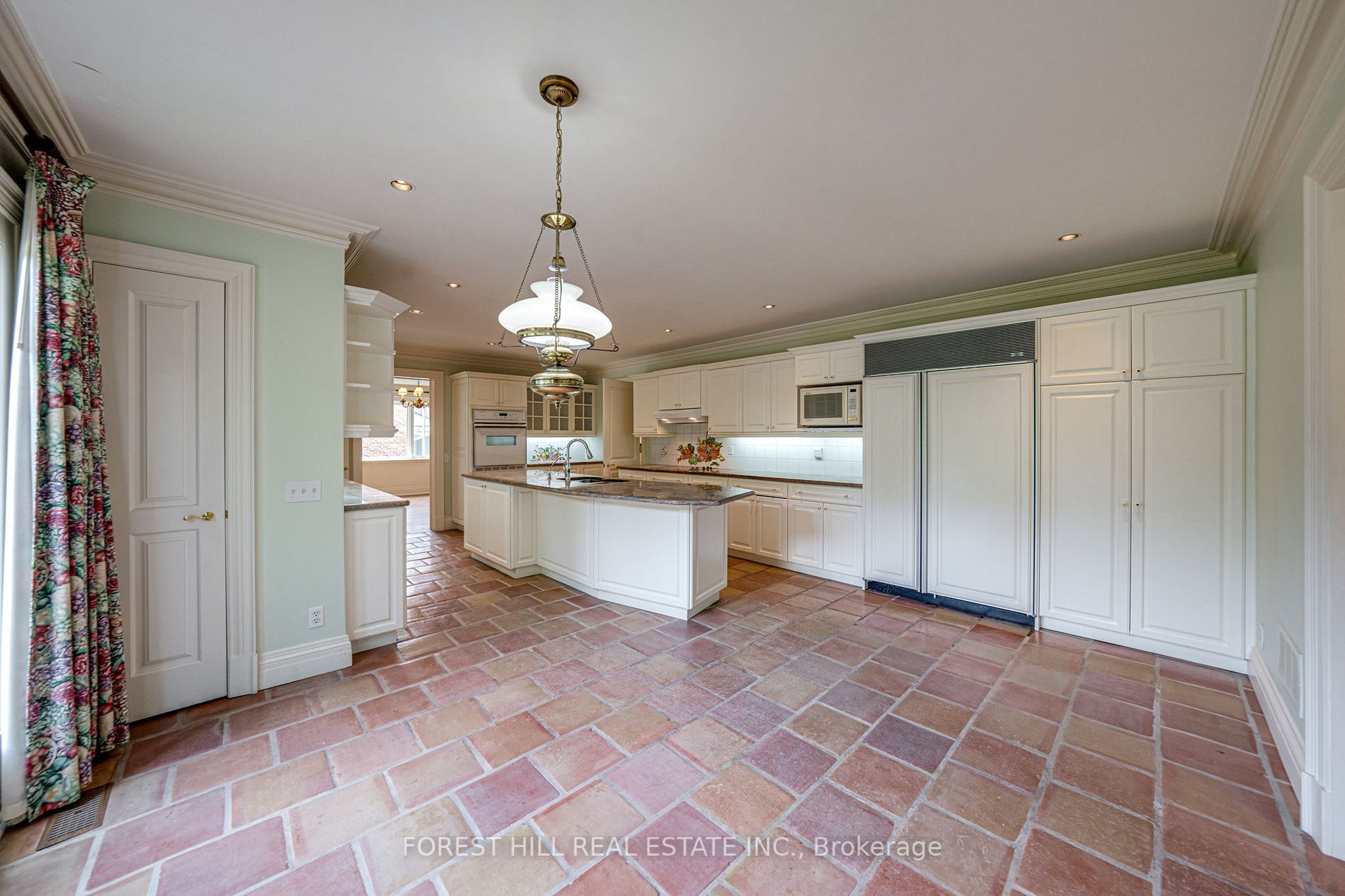 168 Sandringham Drive