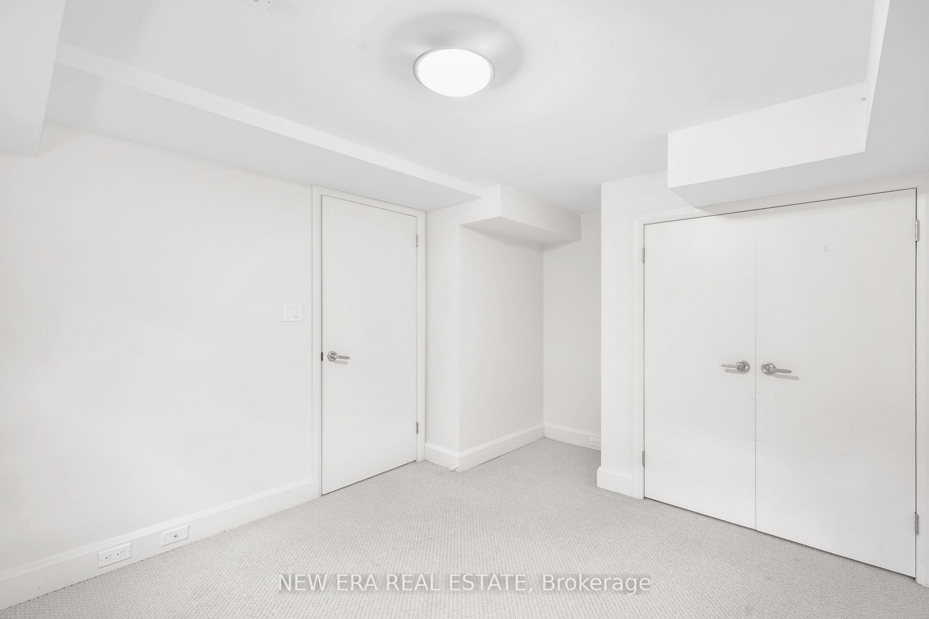 313 Glen Rd