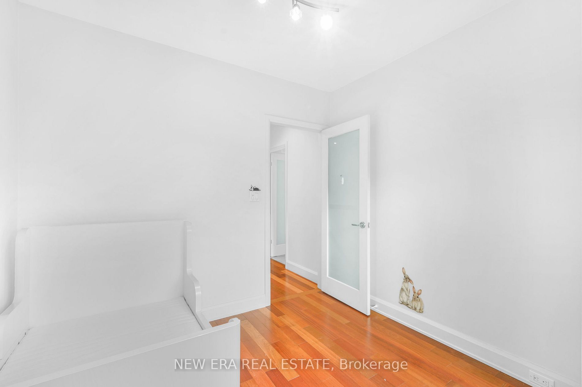 313 Glen Rd