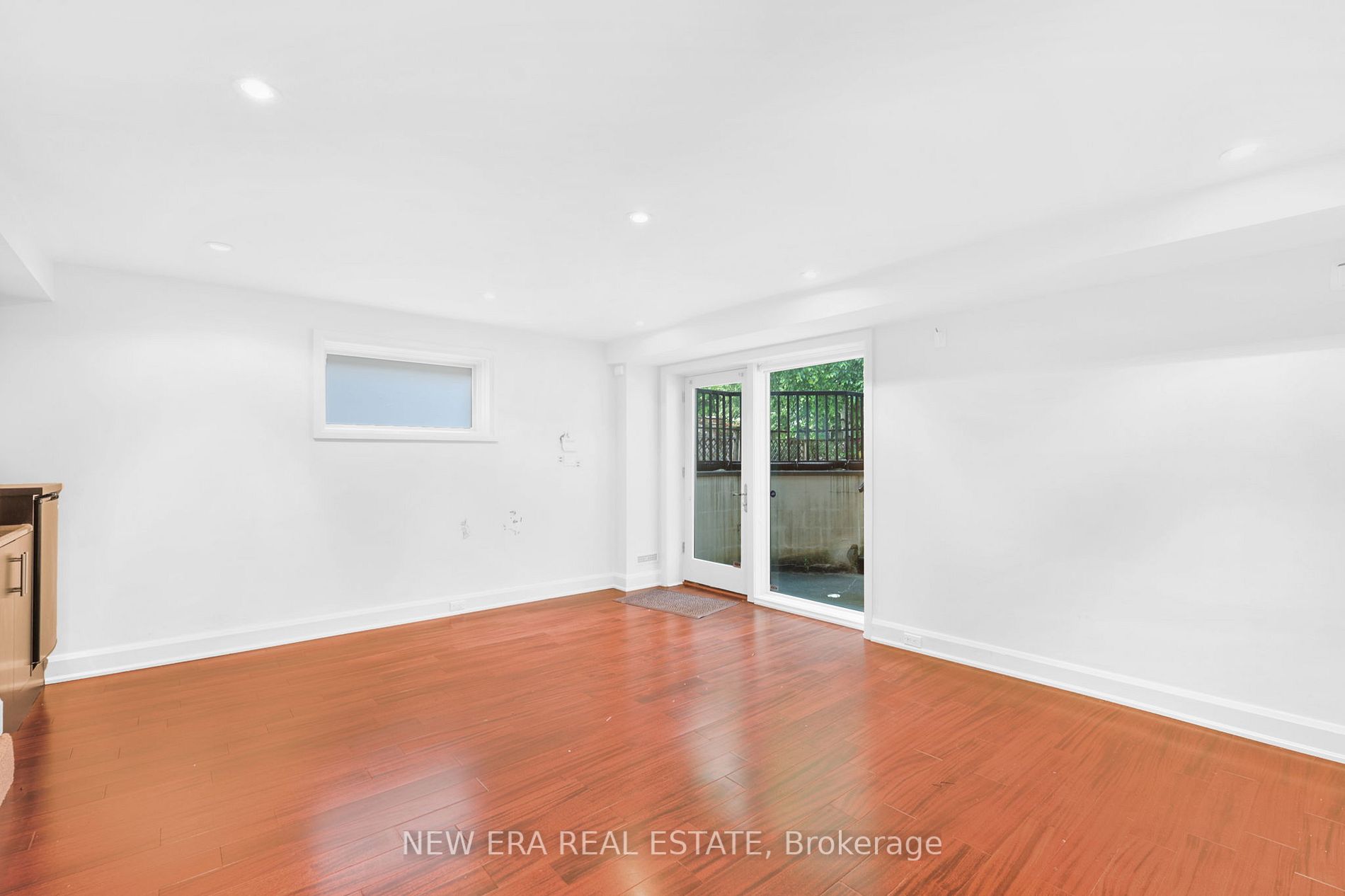 313 Glen Rd