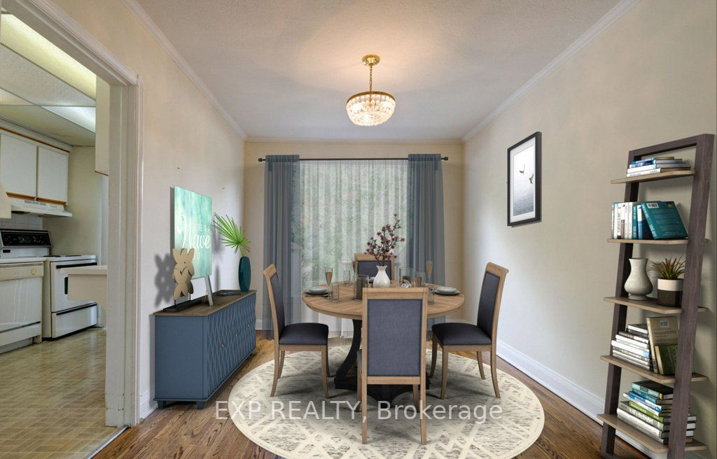 6 Thursfield Crescent