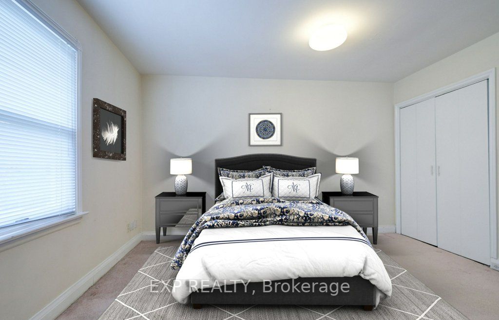 6 Thursfield Crescent