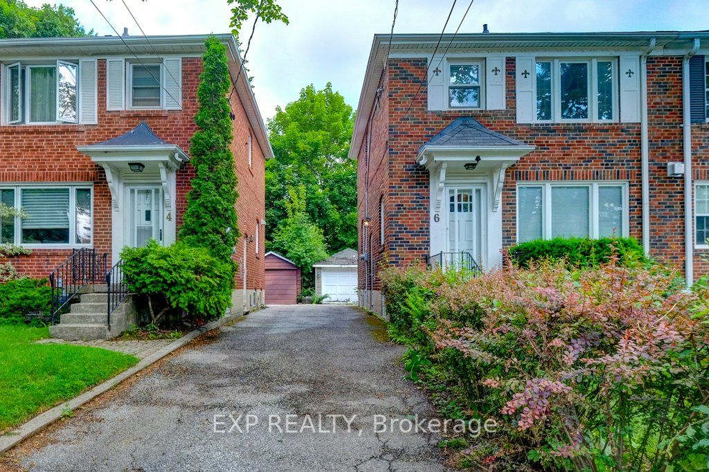 6 Thursfield Crescent