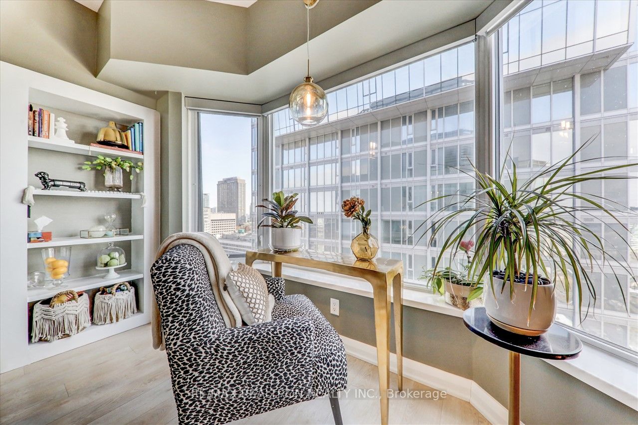 155 Yorkville Ave, ##3112