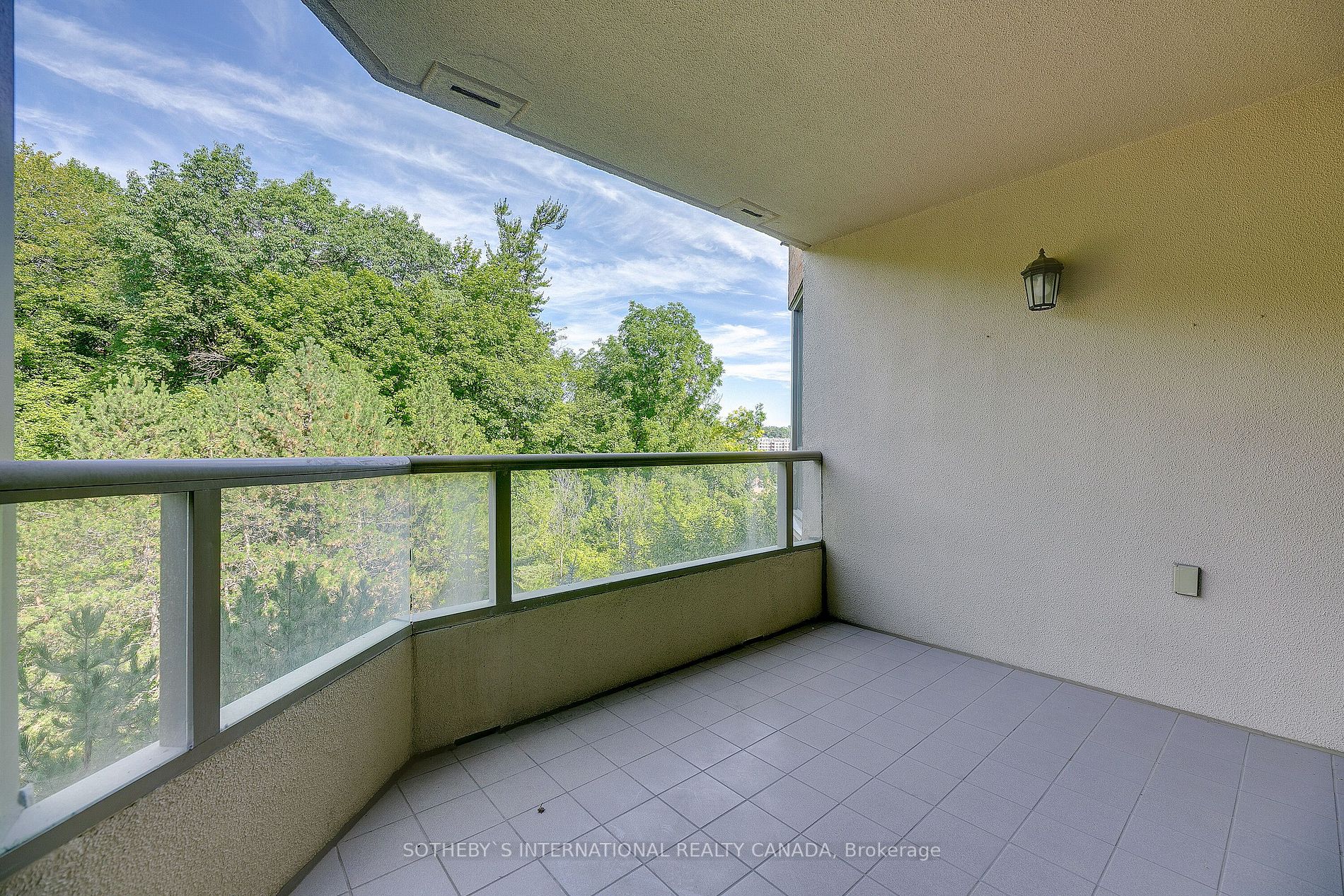 Listing C6166008 - Large Photo # 26