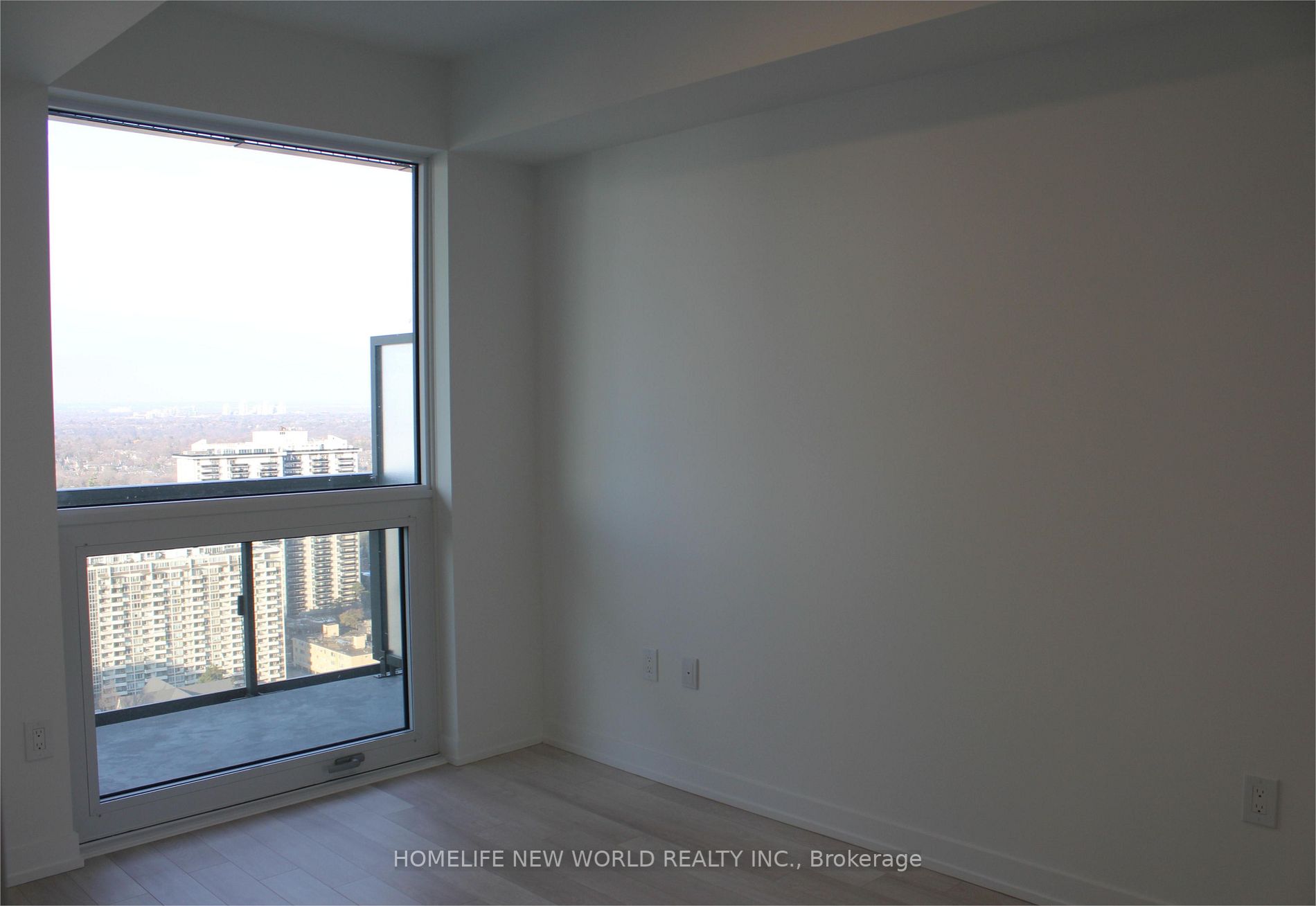 39 Roehampton Avenue, #2708
