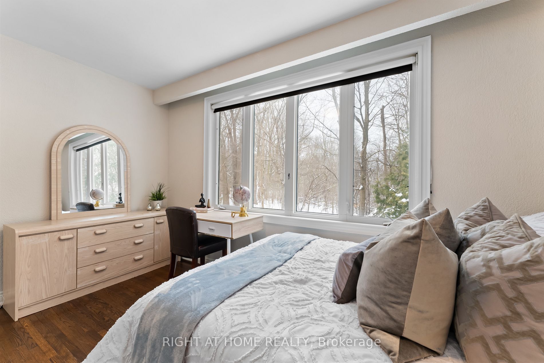 23 Christine Crescent