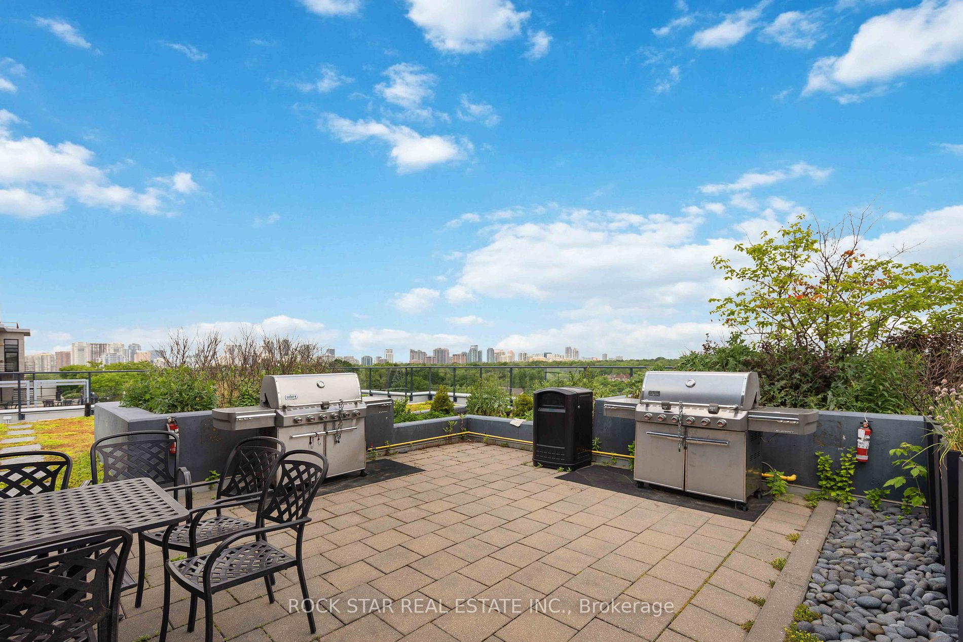 399 Spring Garden Ave, #709