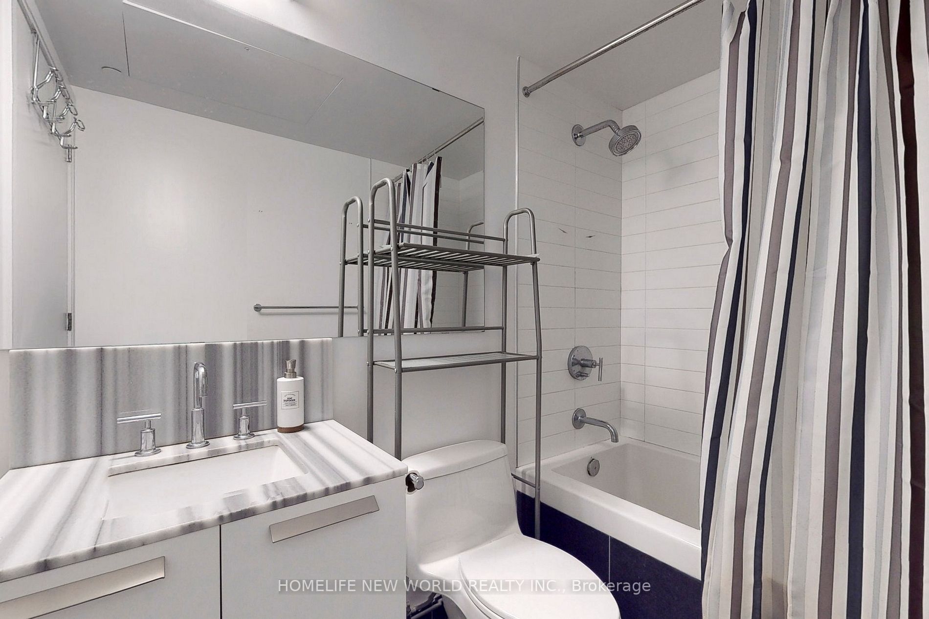 42 Charles St E, #2908