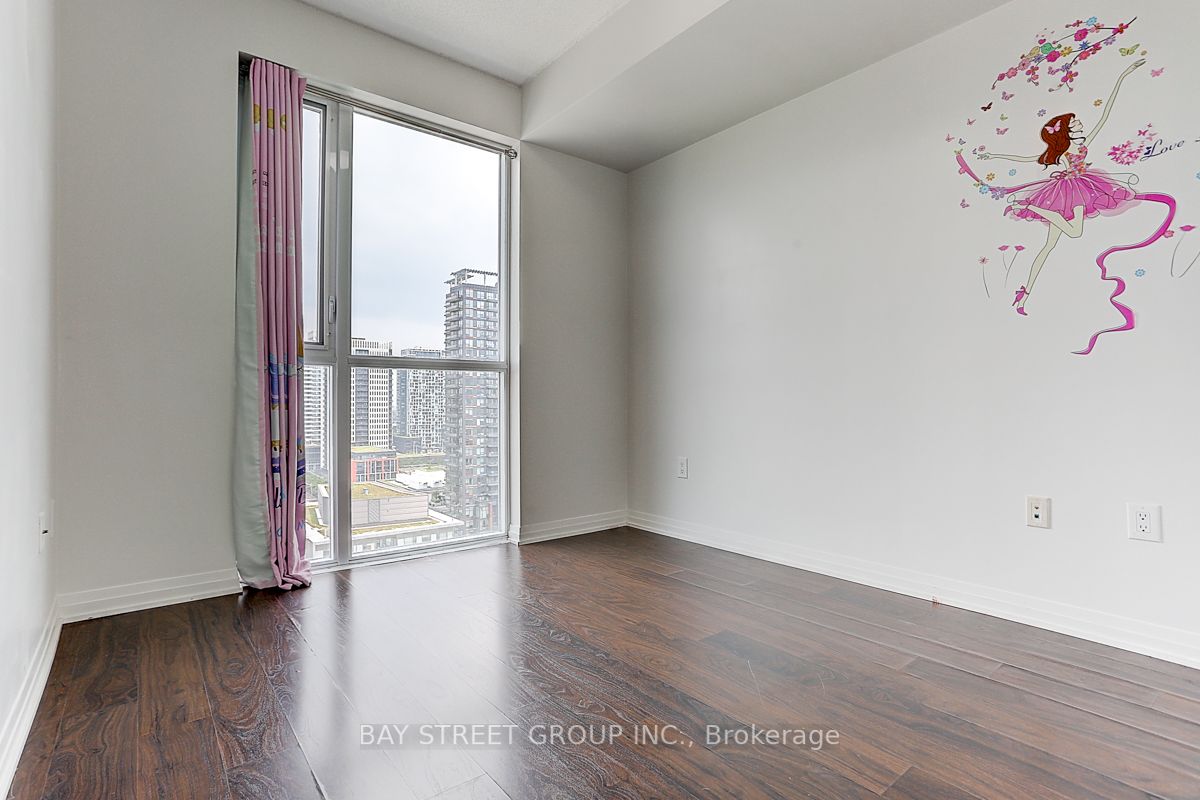 25 Cole St, #1603