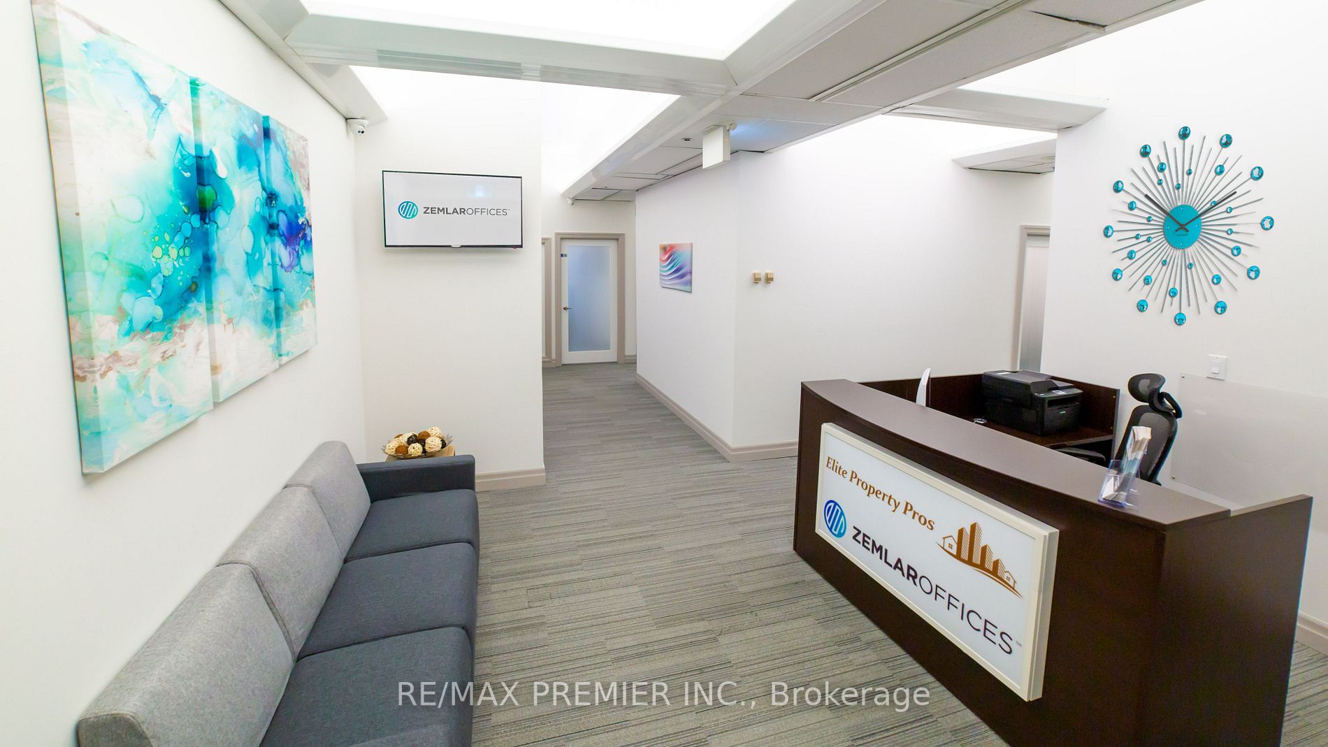 1 Concord Gate, #702-U