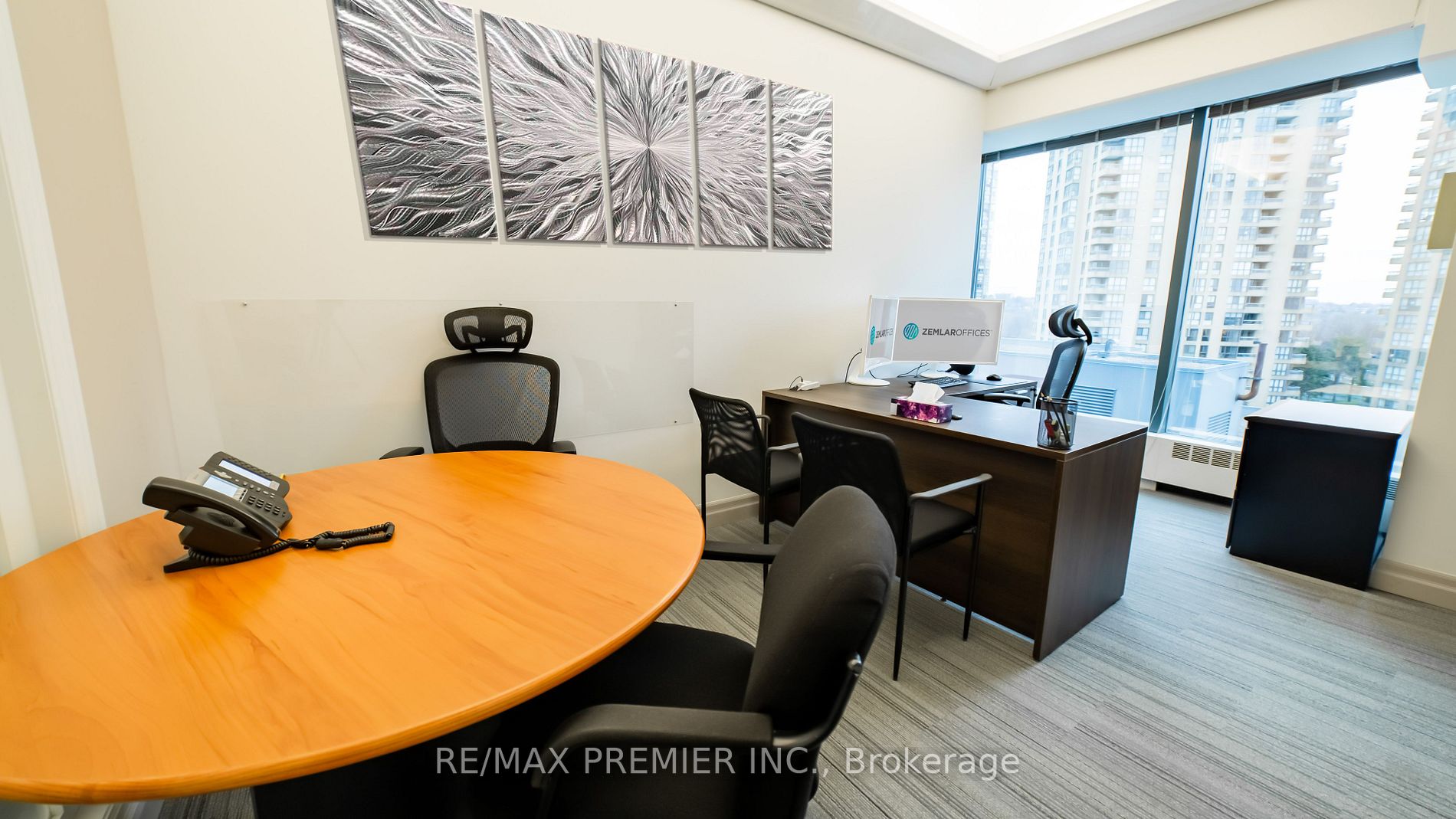 1 Concord Gate, #702-U