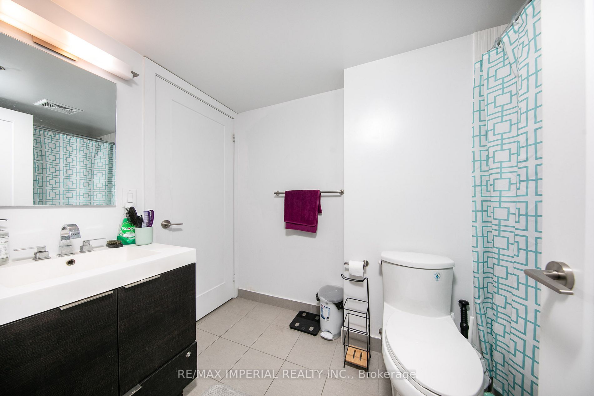 318 Richmond St W, #811