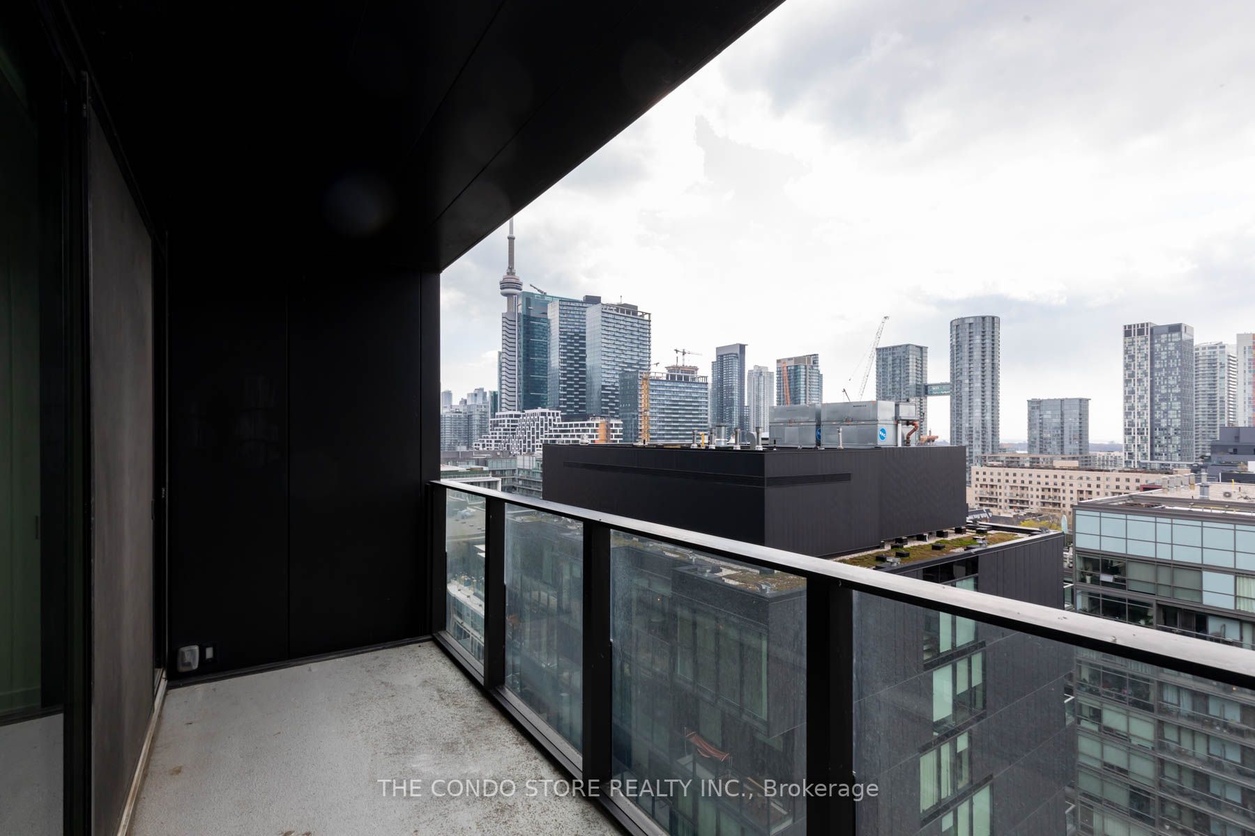 629 King St W, #1207