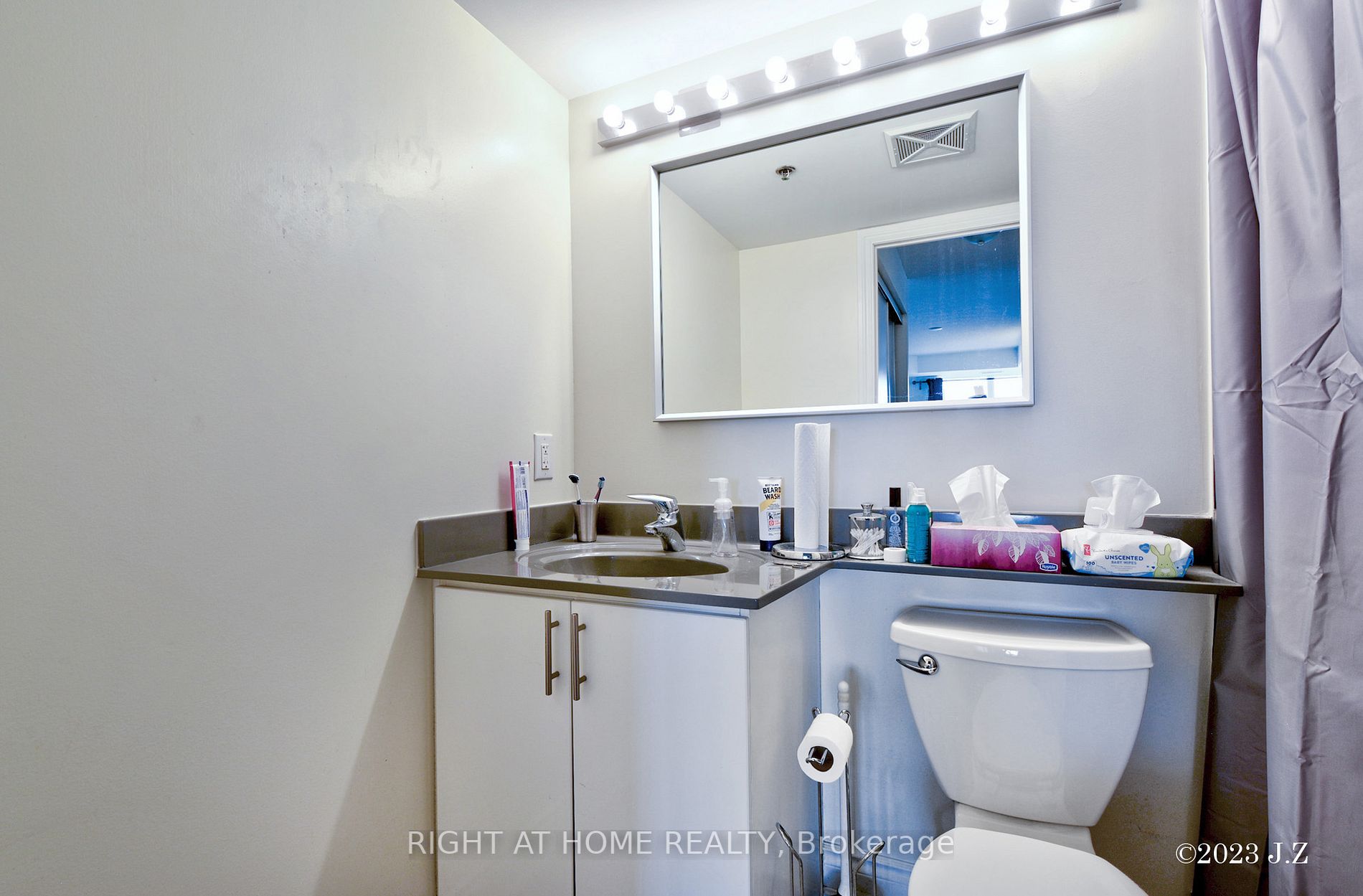 760 Sheppard Avenue W #312