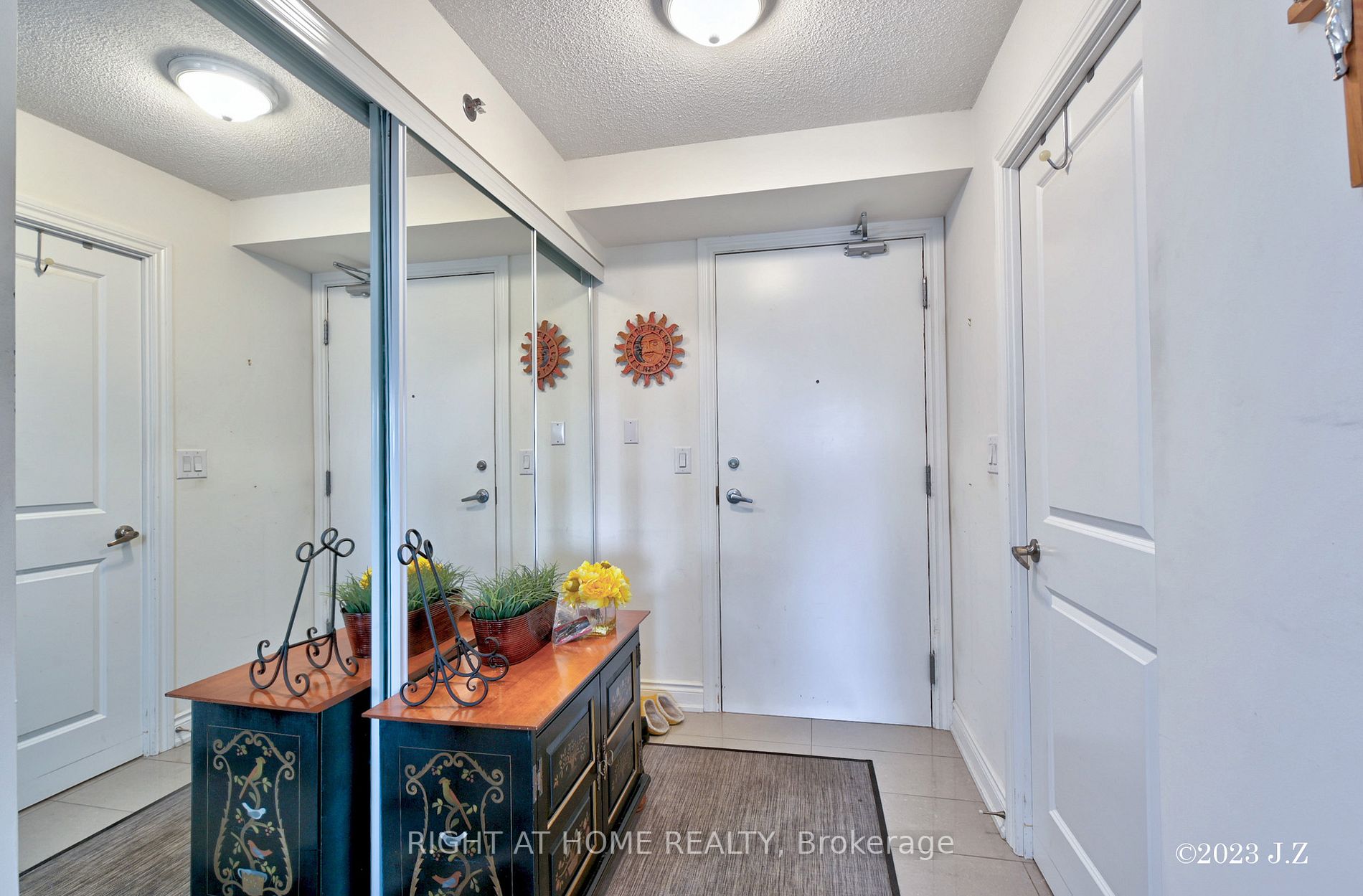 760 Sheppard Avenue W #312
