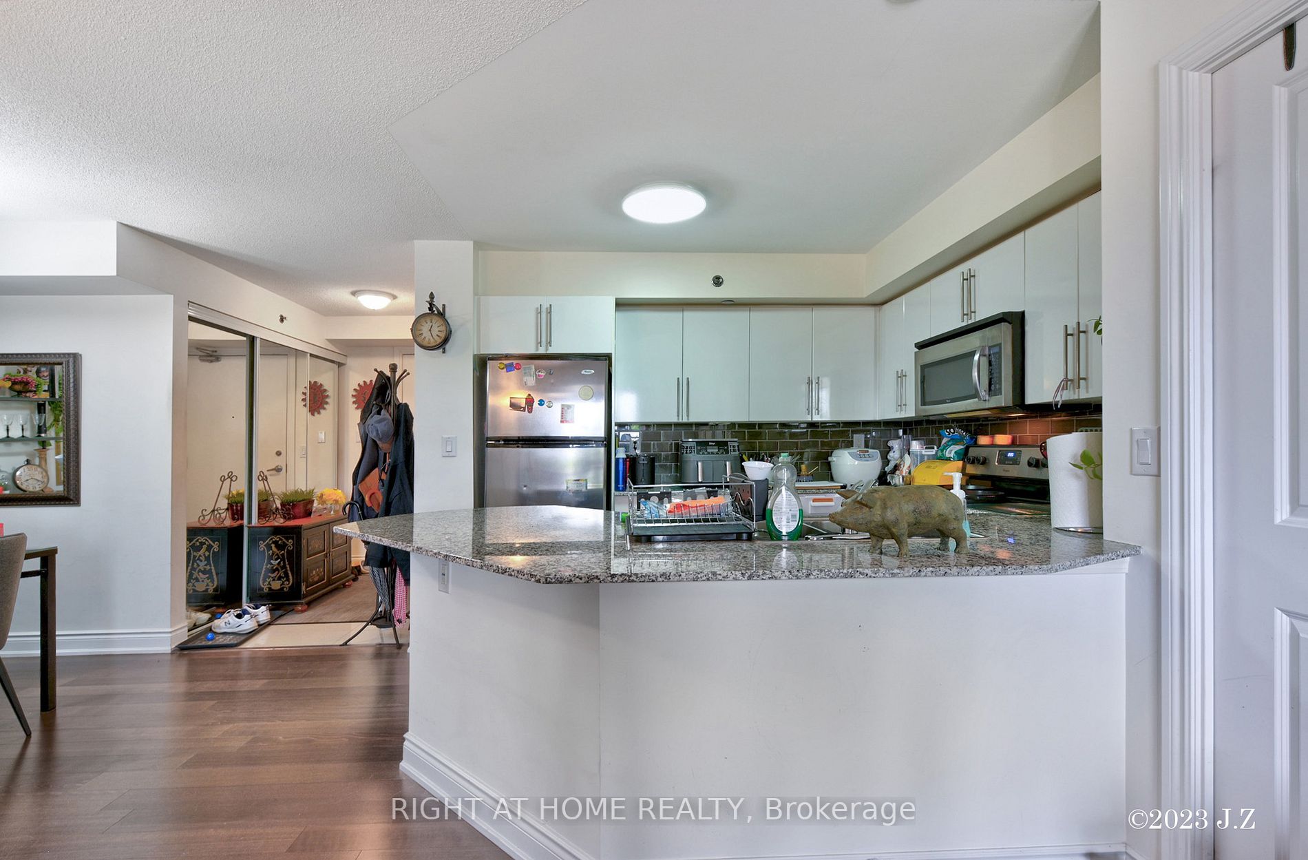 760 Sheppard Avenue W #312