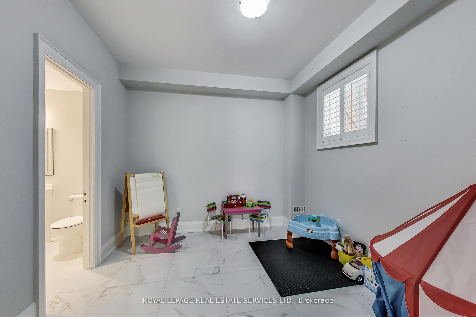 268 Joicey Blvd