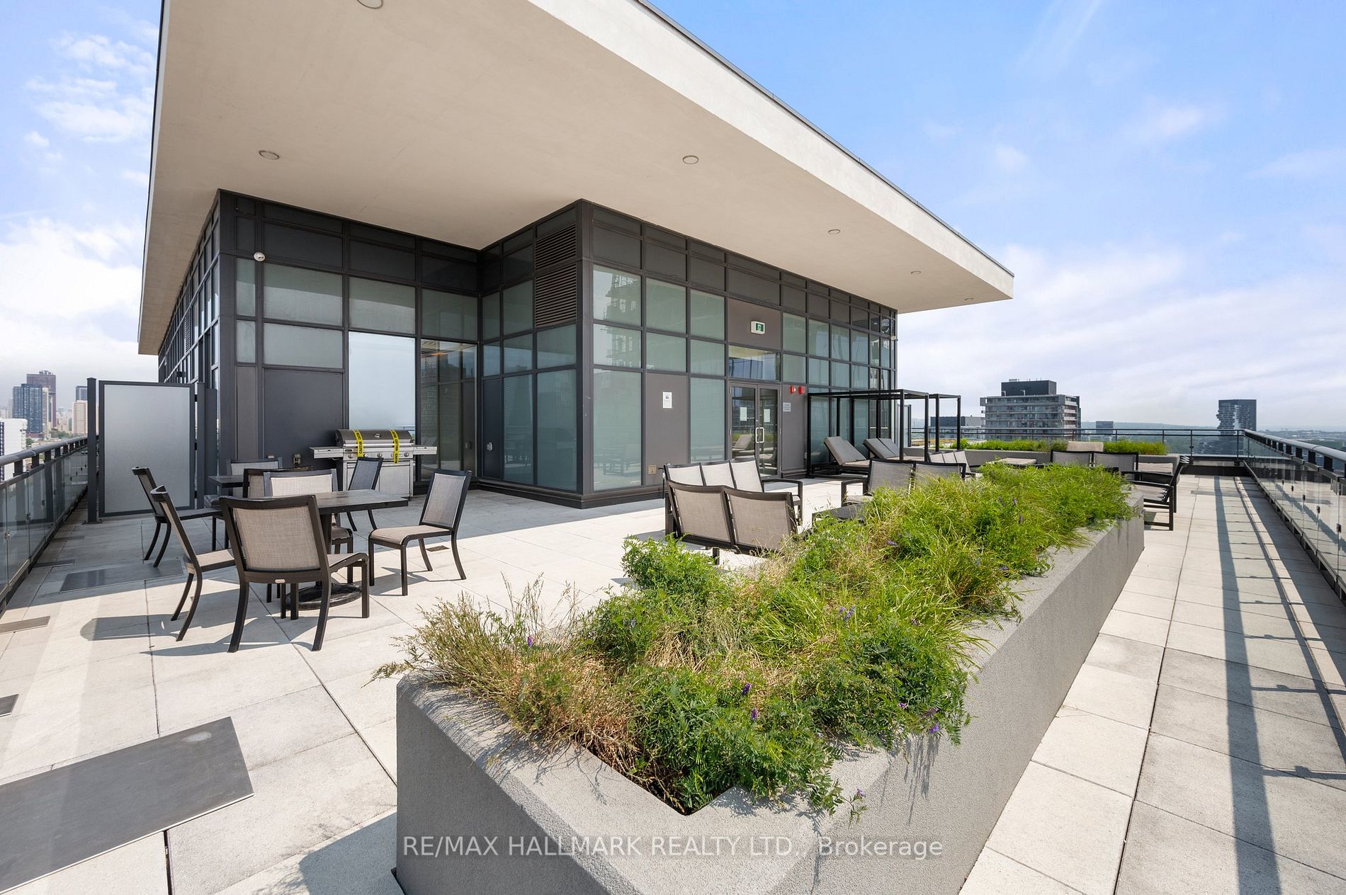 460 Adelaide St E, #Ph208