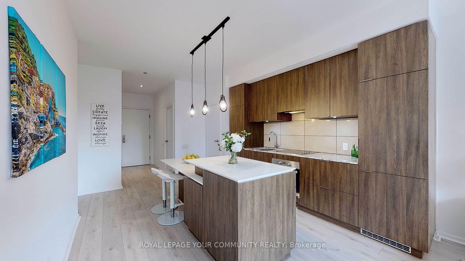 5 St Joseph St, #202