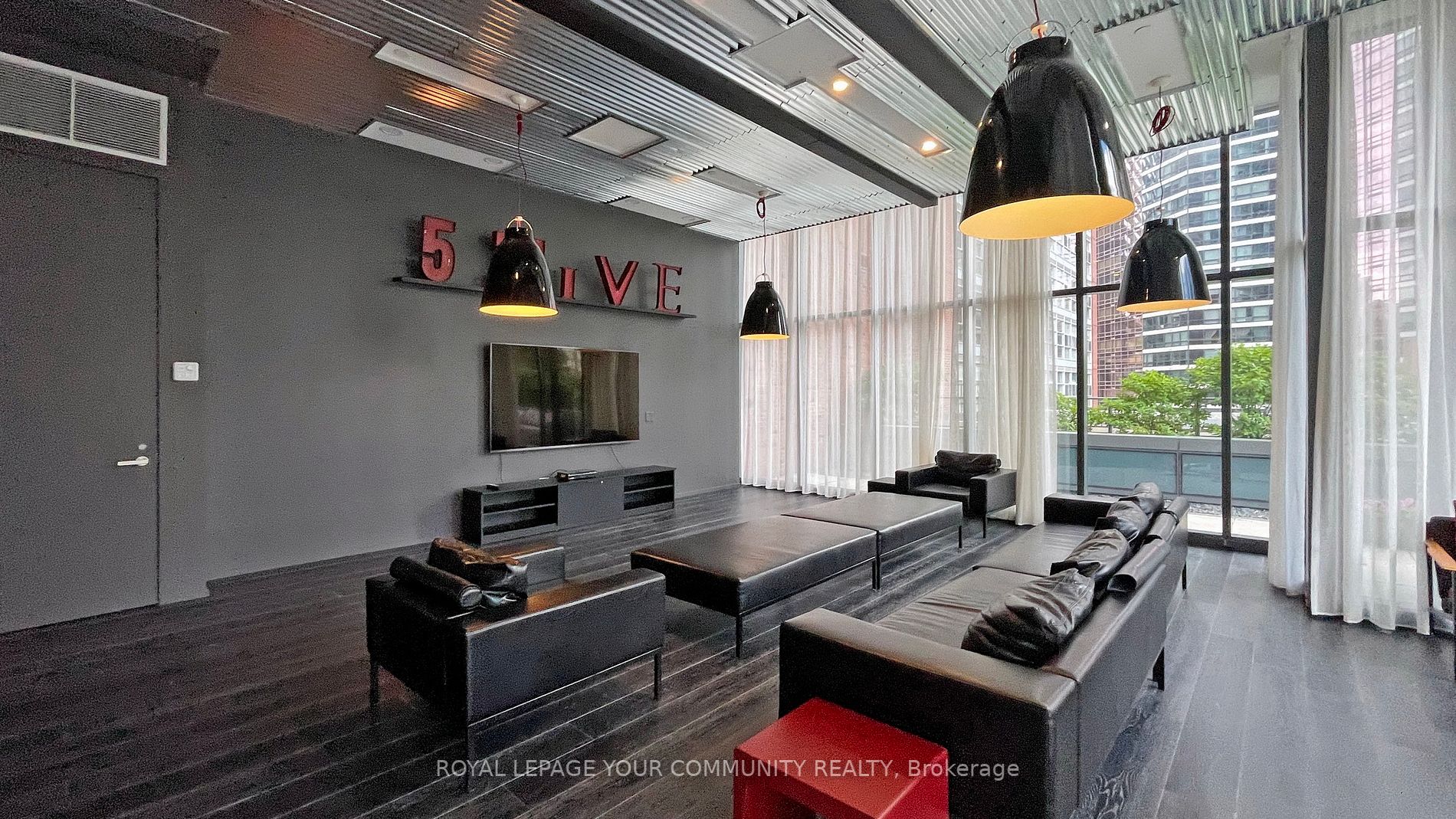 5 St Joseph St, #202