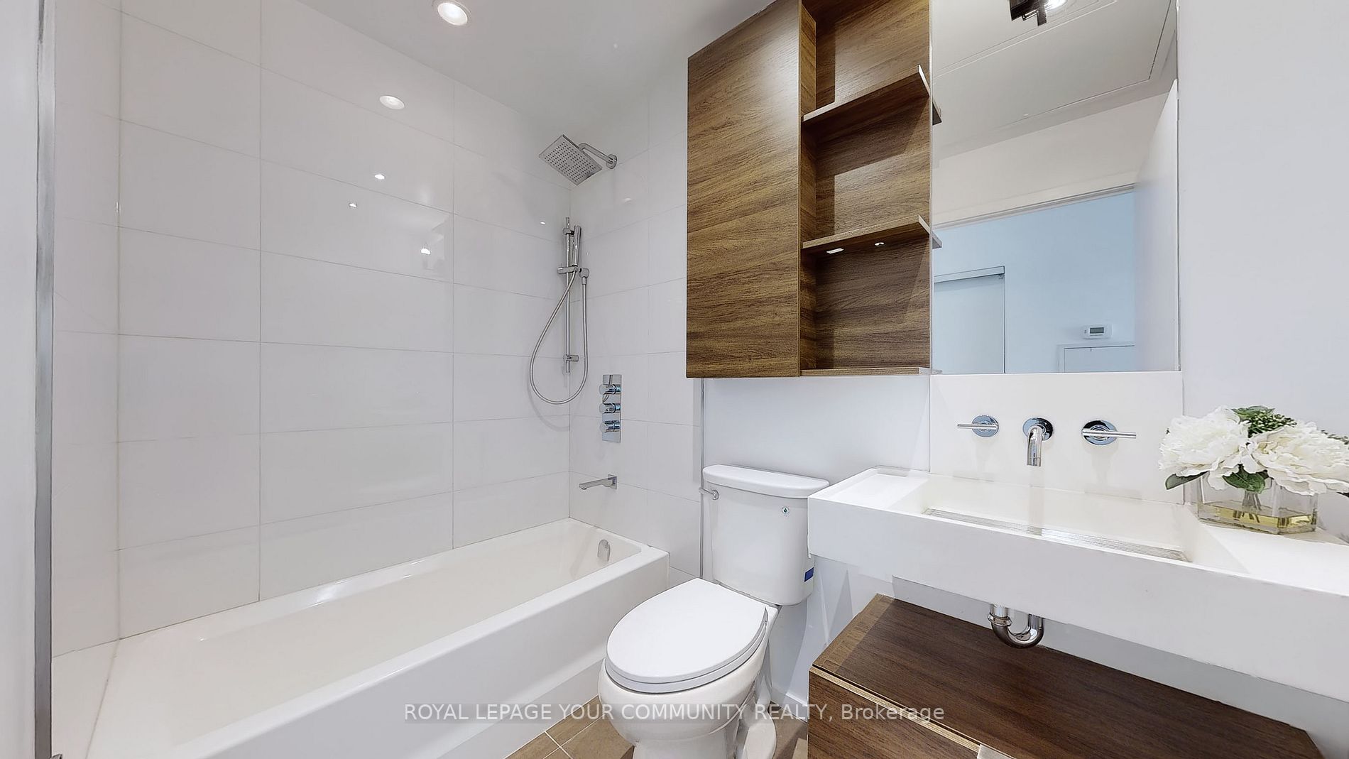 5 St Joseph St, #202