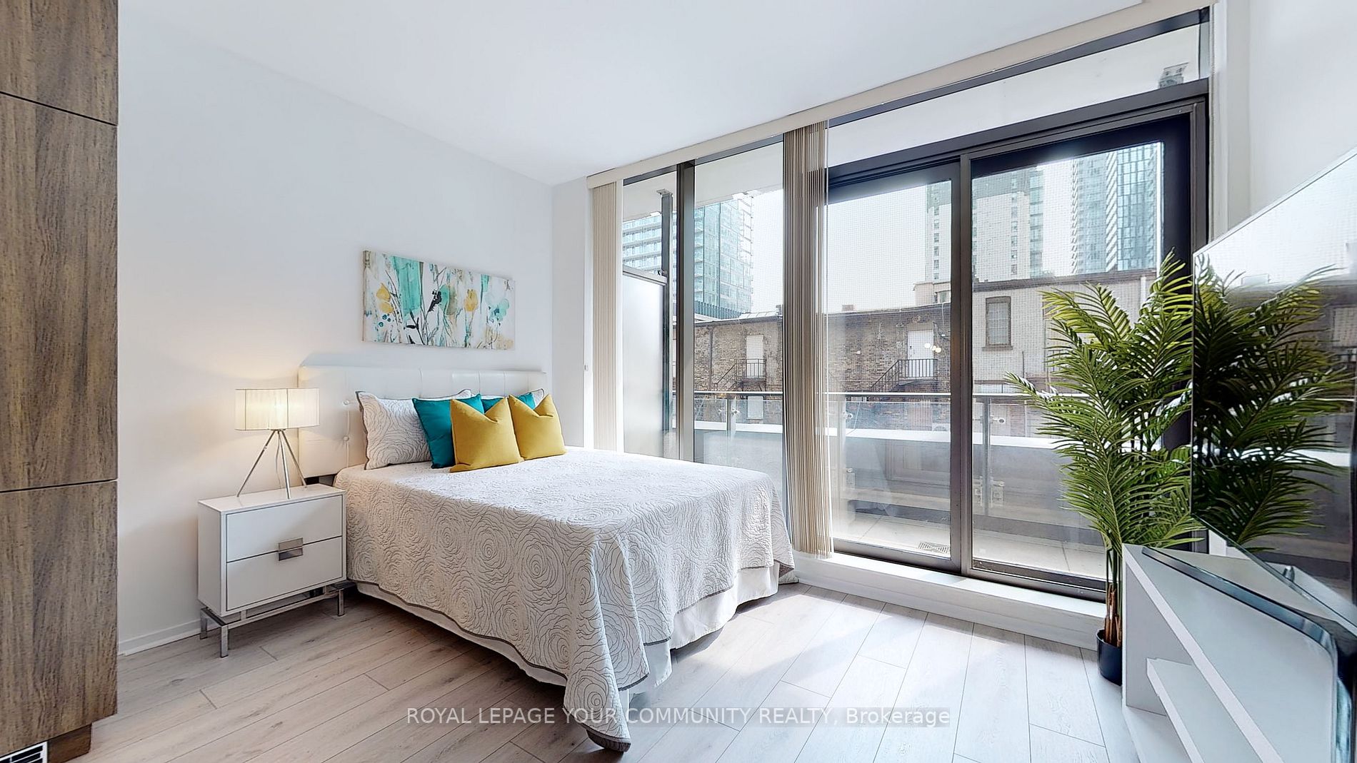 5 St Joseph St, #202